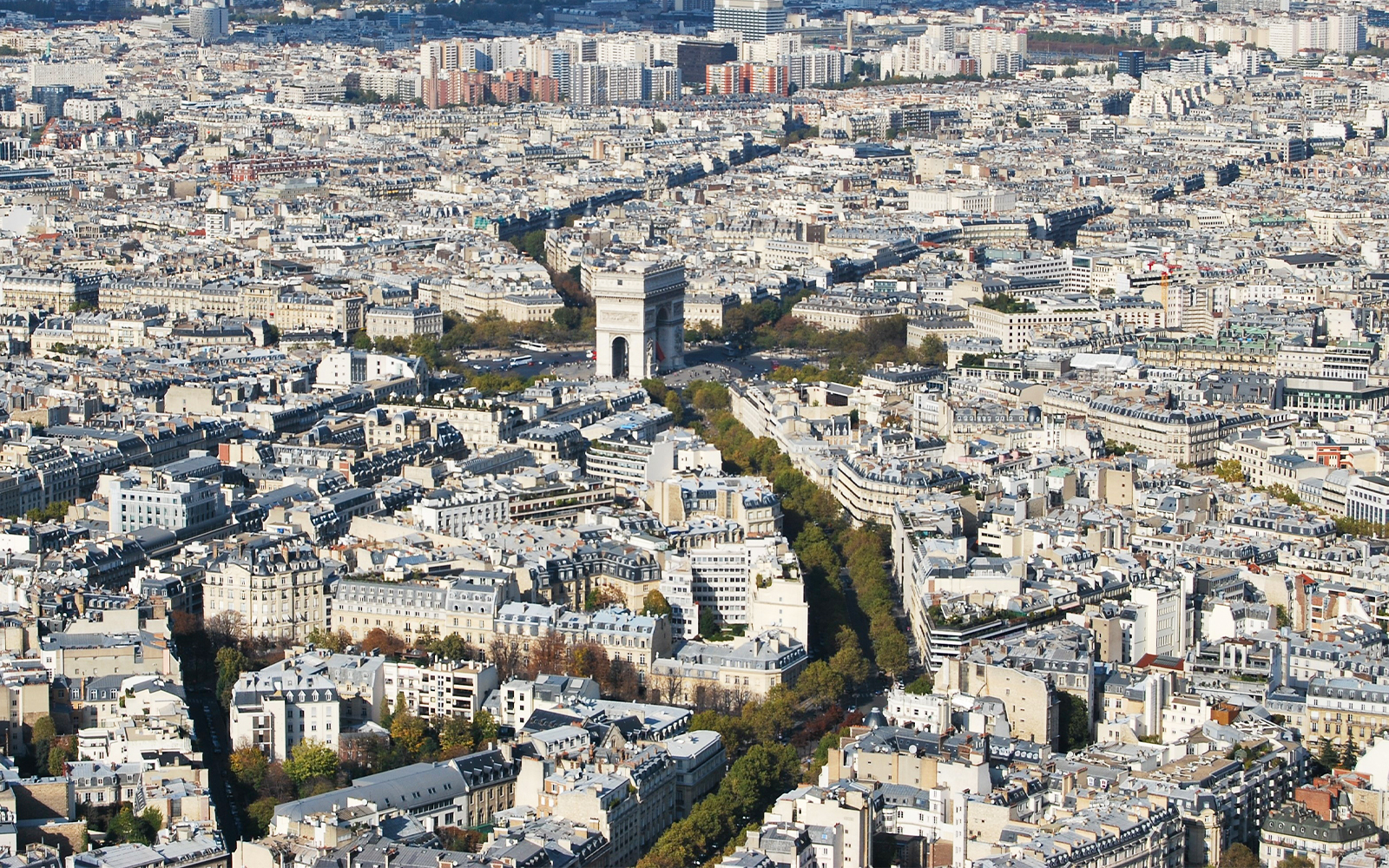 Eiffel Tower Guided Tour by Elevator: Reserved Entry to the Summit or Second Floor tickets in Paris - Features | TickYourList