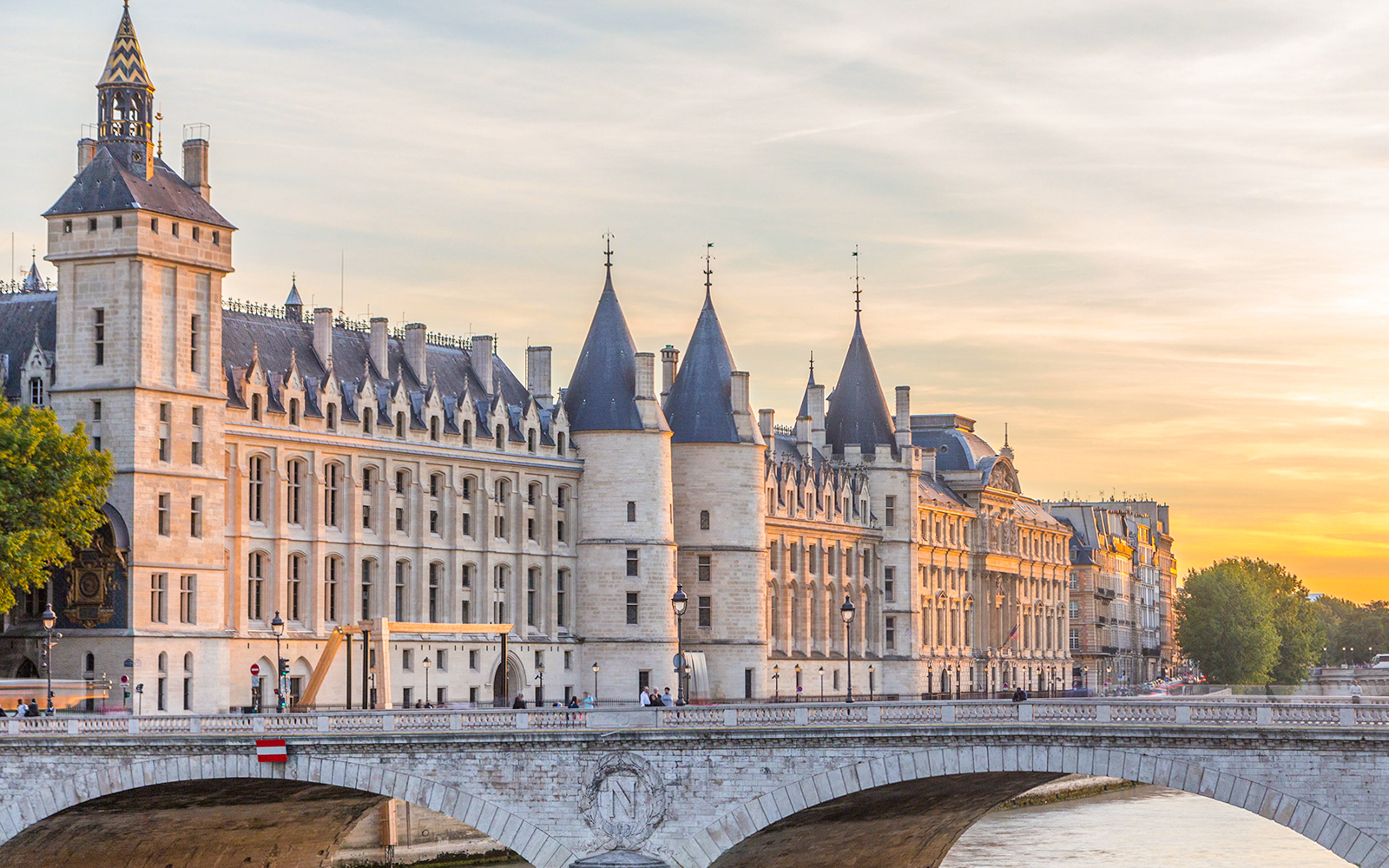 Sainte-Chapelle and Conciergerie Tickets in Paris - Highlights | TickYourList