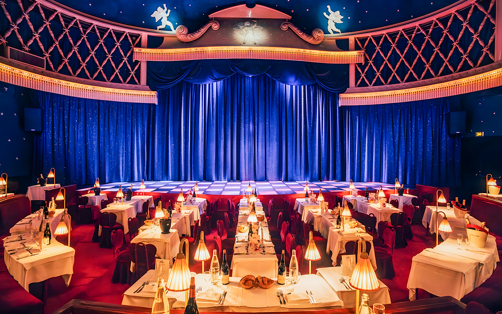 La Nouvelle Eve Cabaret Show with Champagne tickets in Paris - Features | TickYourList