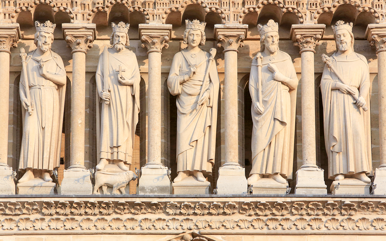 Notre-Dame Interior English Guided Tour tickets in Paris - Highlights | TickYourList