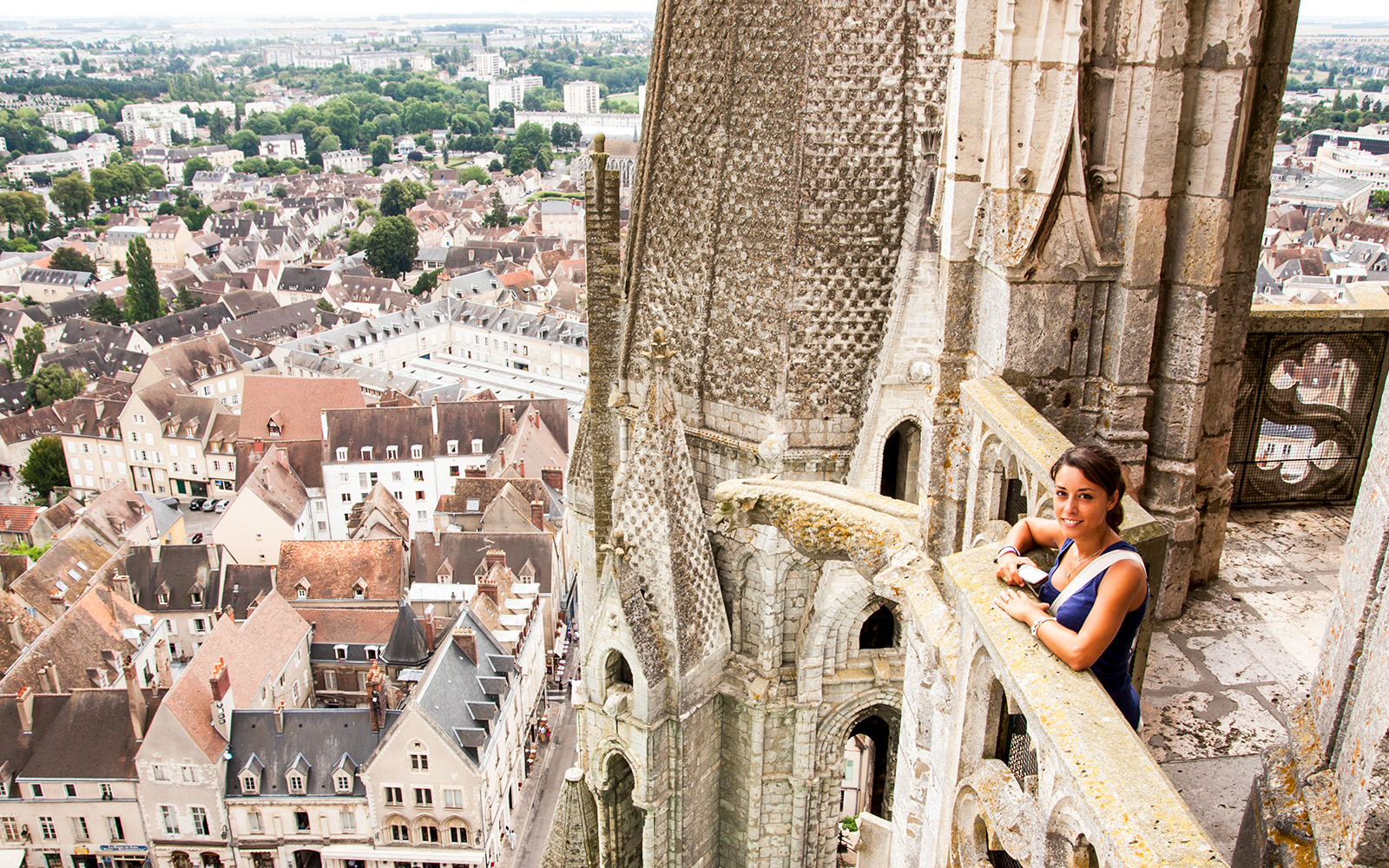 Notre-Dame Interior English Guided Tour tickets in Paris - Features | TickYourList