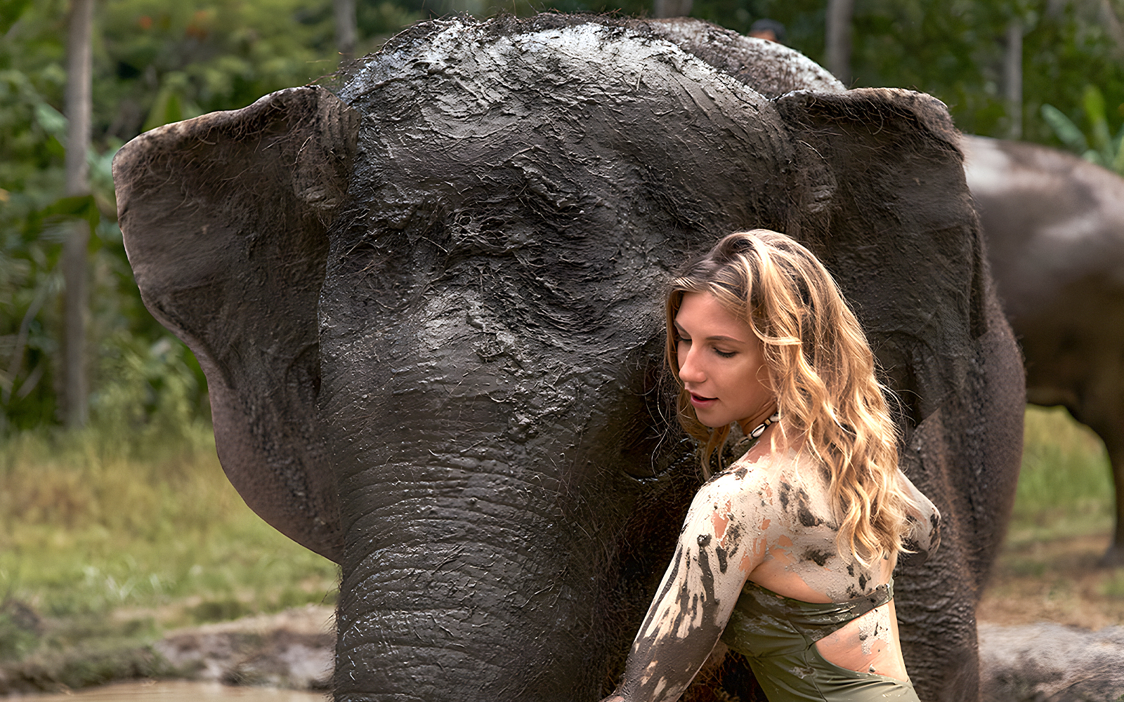 Bali Zoo Combo: Admission Tickets, Breakfast with Orangutans & Elephant Mud Fun in Bali - Activities | TickYourList