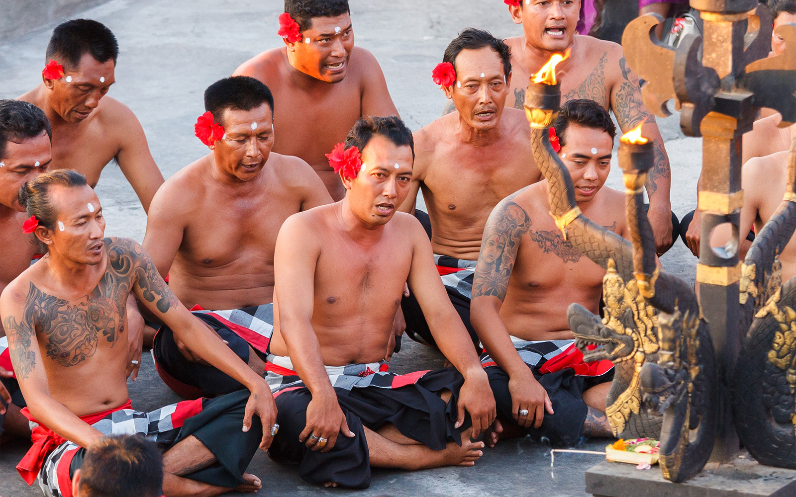 Uluwatu: Kecak & Fire Dance Show Tickets and Tours in Bali - Features | TickYourList