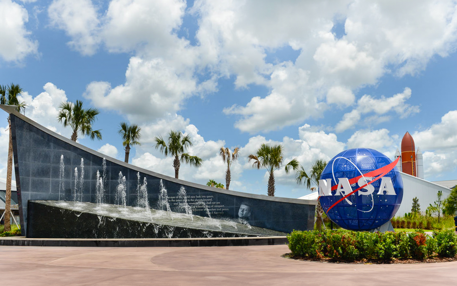 Kennedy Space Center Round-Trip Transportation from Orlando/Kissimmee/Disney tickets in Orlando - Activities | TickYourList