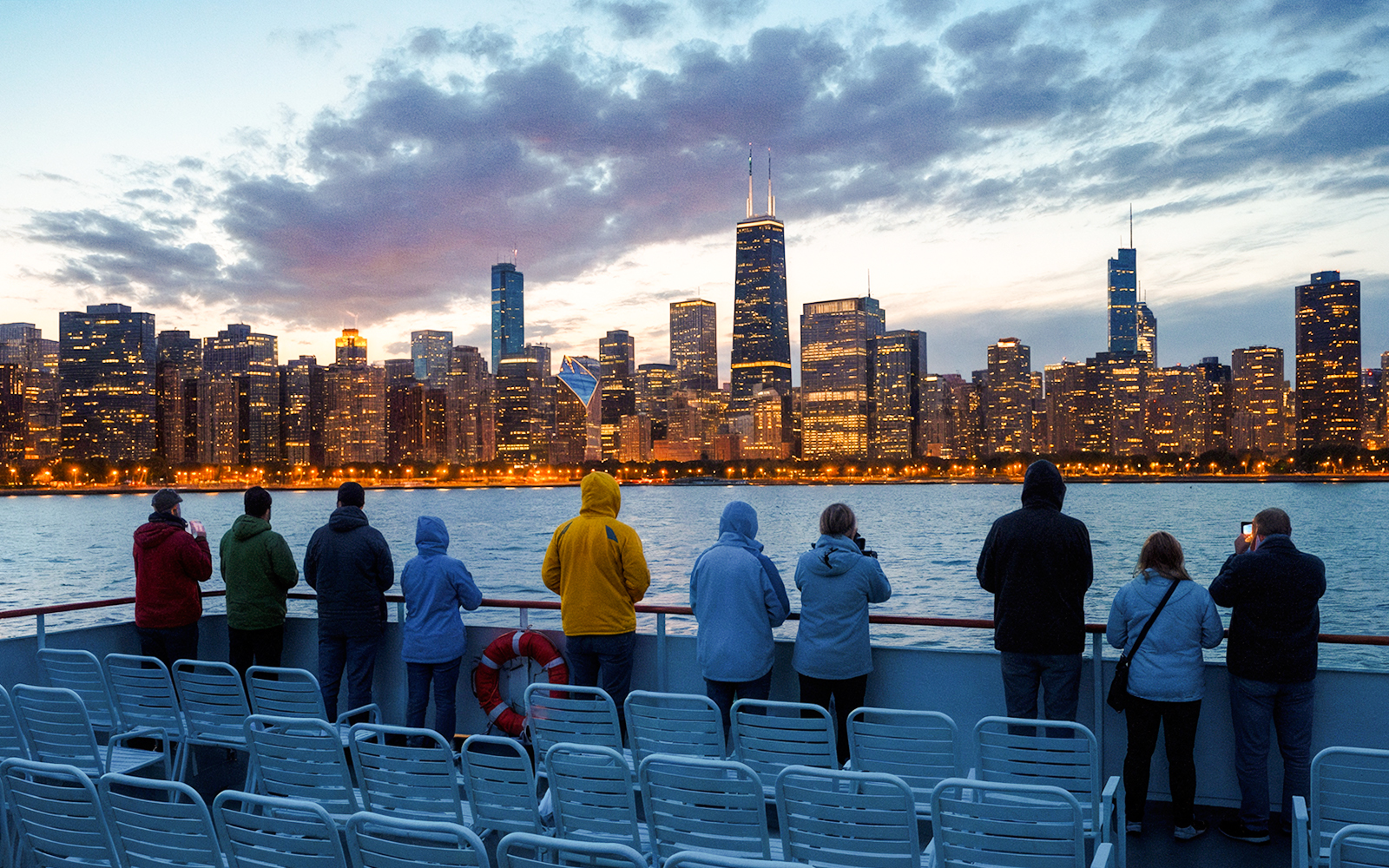 Chicago Architecture Evening Cruise tickets in Chicago - Features | TickYourList