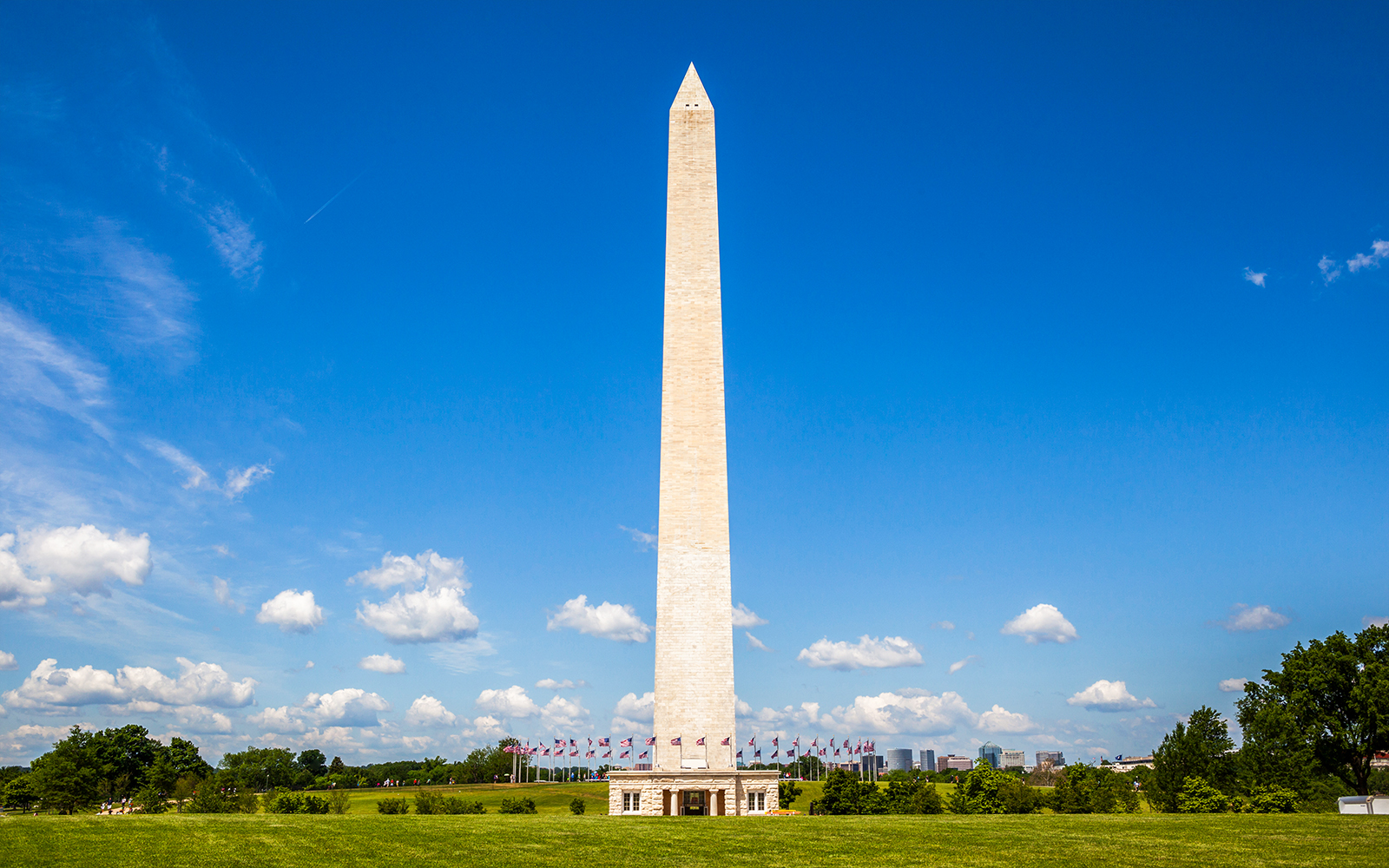 Old Town Trolley: Washington DC Hop-on Hop-off Bus Tour tickets in Washington DC - Full Experience | TickYourList