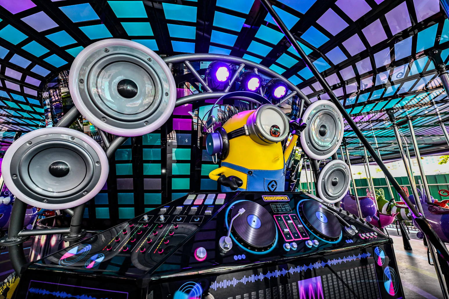 Exciting Minion dance ride at Universal Studios Singapore