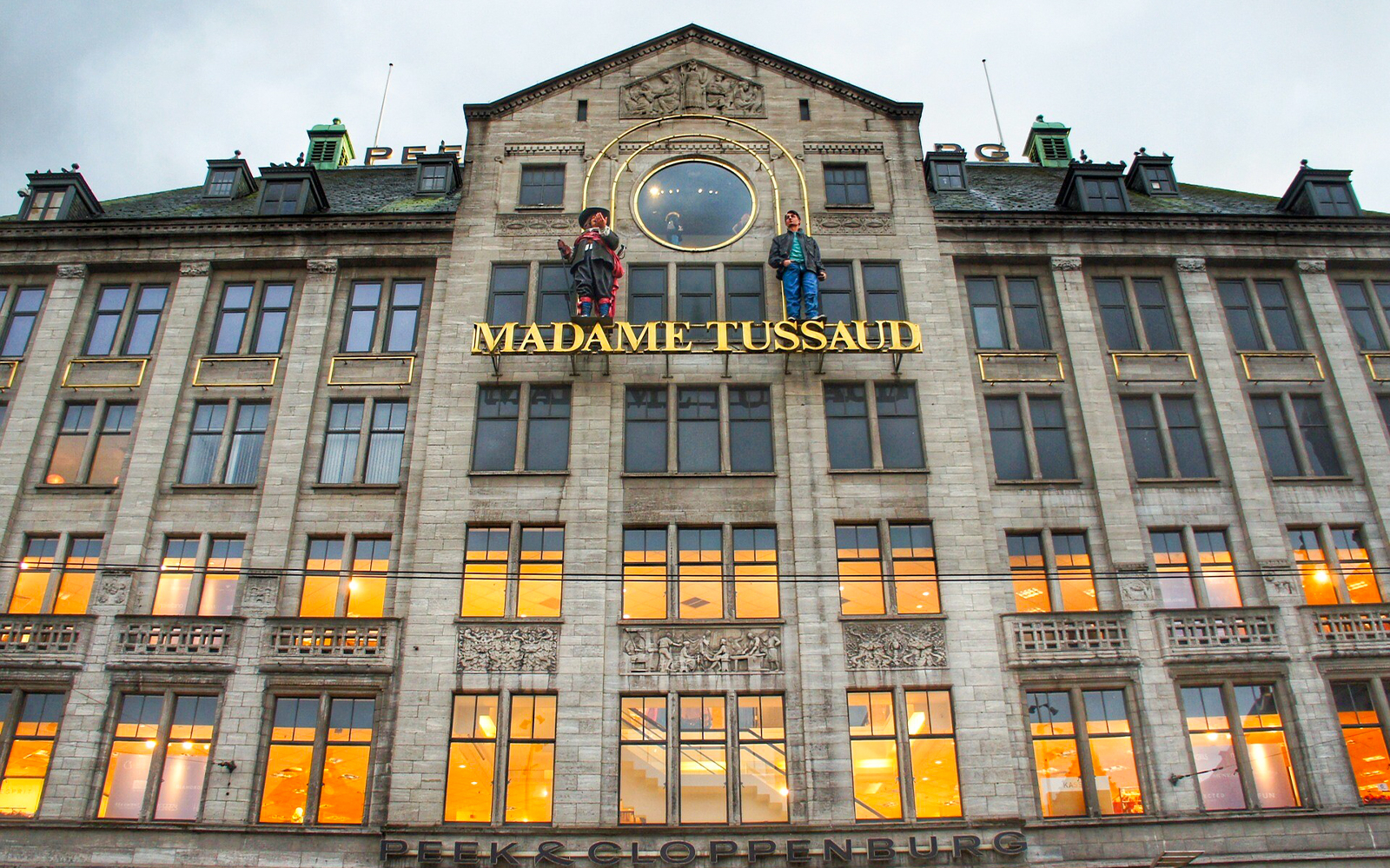 Dam Square: Self-Guided Audio Tour