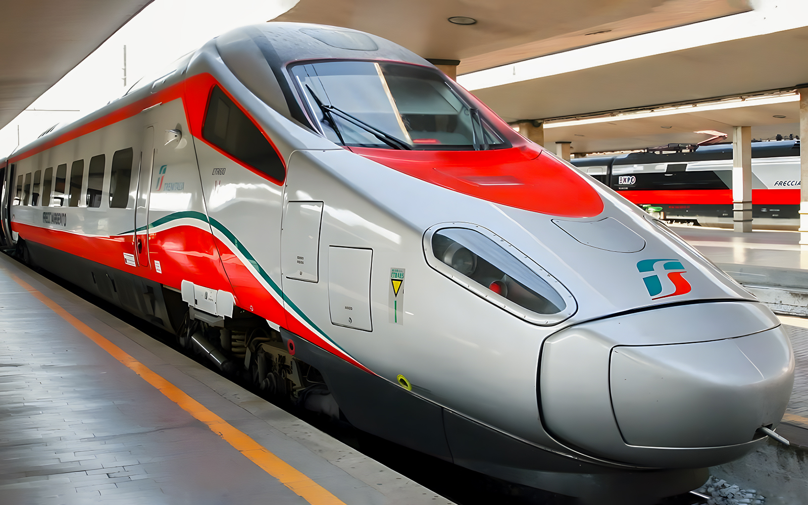 Full-Day Tour of Florence & Tuscany with Round-Trip Train Transfers from Rome tickets in Rome - Attractions | TickYourList