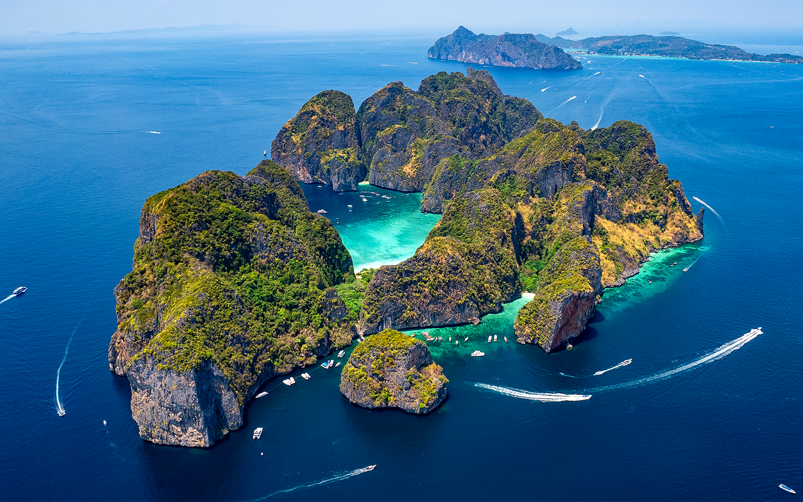 From Phuket: Beat the Crowd Sunrise Tour of Phi Phi Island, Maya Bay & Bamboo Island by Speedboat tickets in Phuket - Attractions | TickYourList