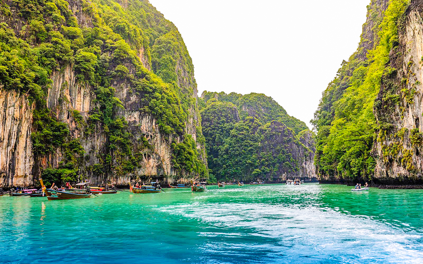 From Krabi: Phi Phi Island & 4 Islands Sunset Day Tour by Speedboat tickets in Krabi - Activities | TickYourList
