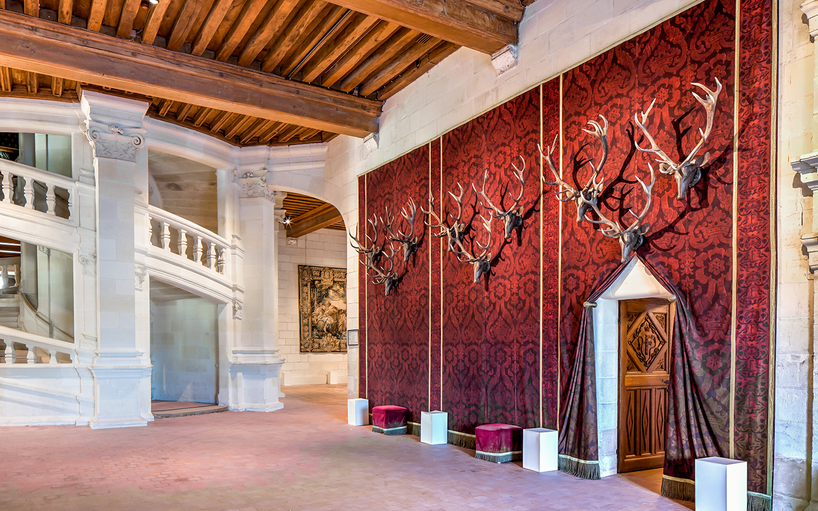 From Paris: Chambord, Chenonceau & Cheverny Castle Day Trip tickets in Loire Valley - Highlights | TickYourList