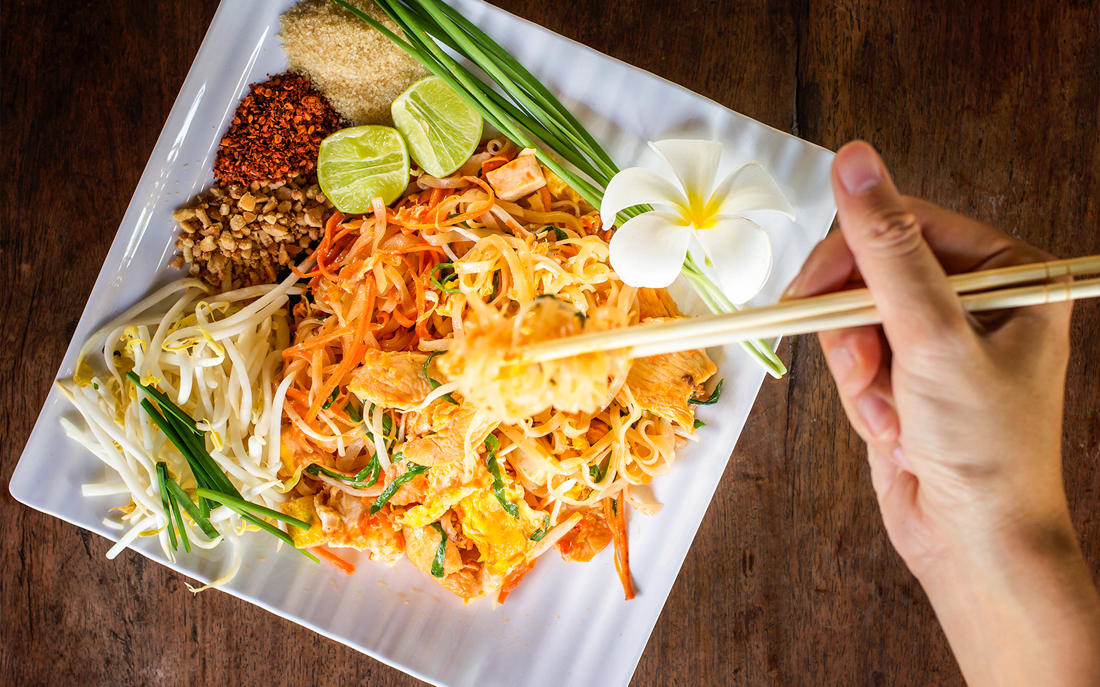 Half-Day Guided Thai Cooking Class at Mama Noi Cookery School tickets in Chiang Mai - Activities | TickYourList