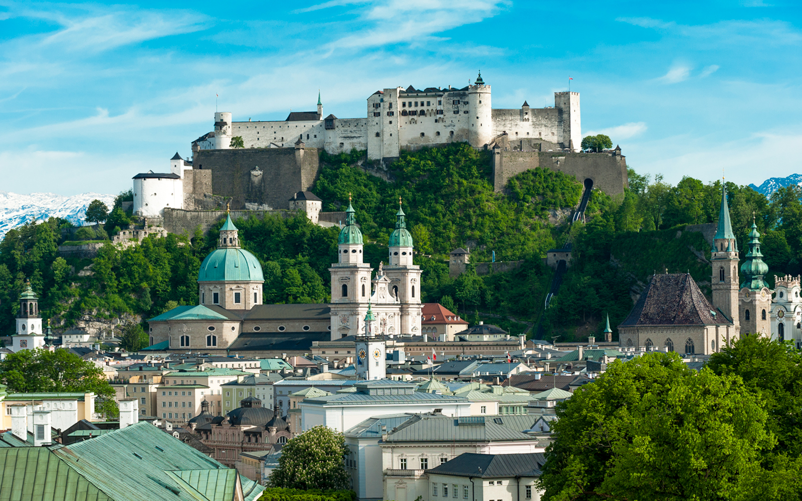Guided Tour of Salzburg, St. Wolfgang & Salzkammergut