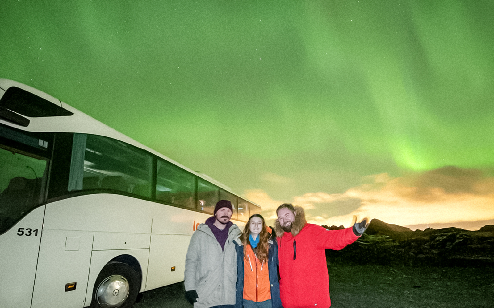 Reykjavik: Northern Lights Sightseeing Bus Tour