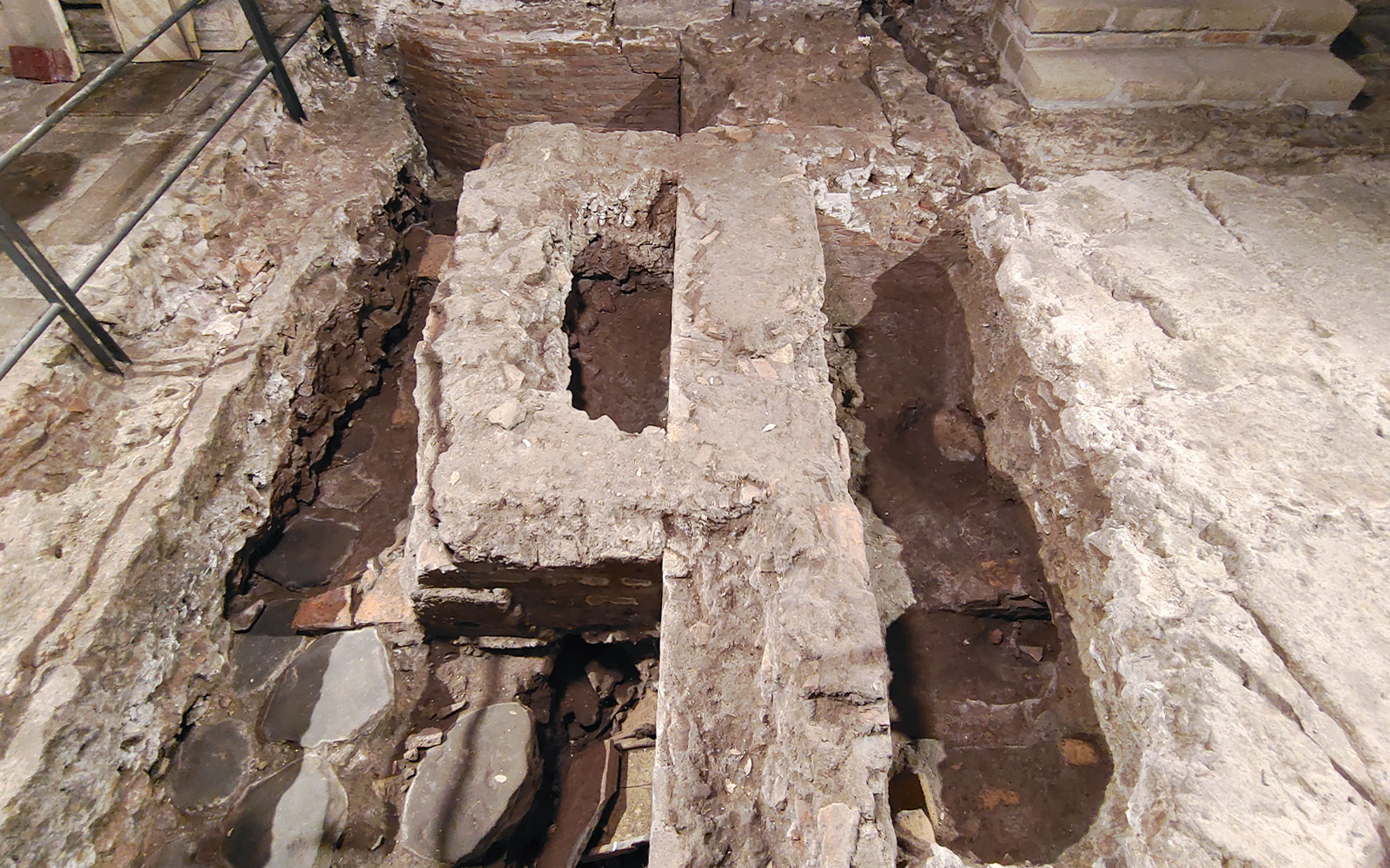 Basilica of San Marco & Excavations in Rome Tickets with Audio Guide in Rome - Highlights | TickYourList