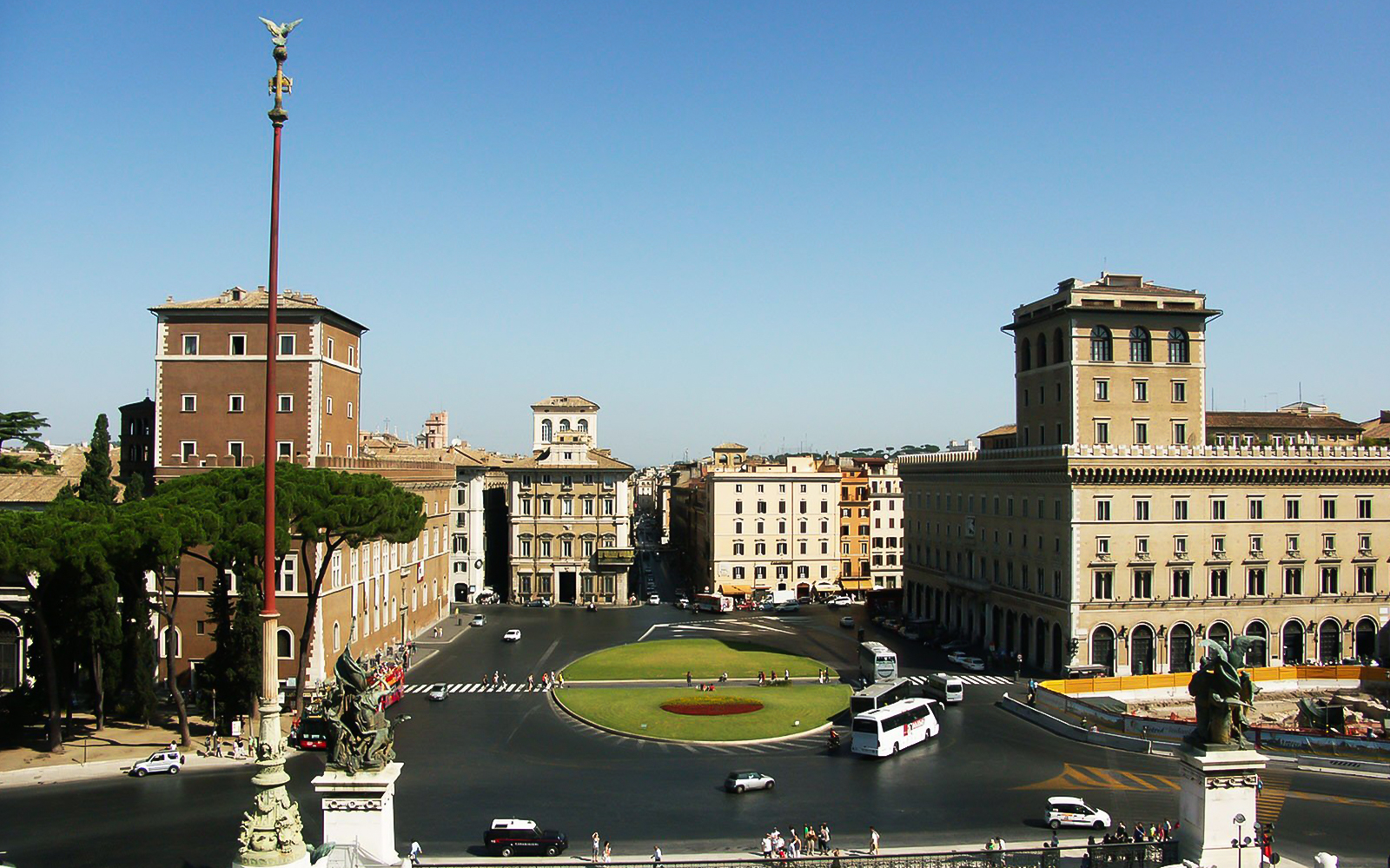 Rome: 2 Hours Baroque Guided Tour by Scooter or Segway tickets in Rome - Full Experience | TickYourList