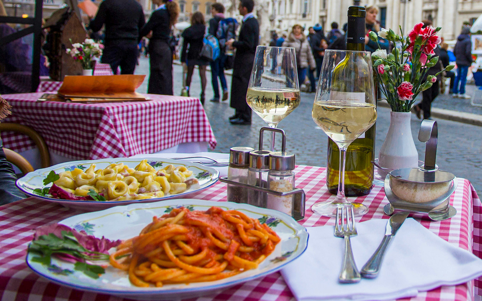 Guided Food & Wine Tour in Trastevere and the Jewish Ghetto tickets in Rome - Highlights | TickYourList