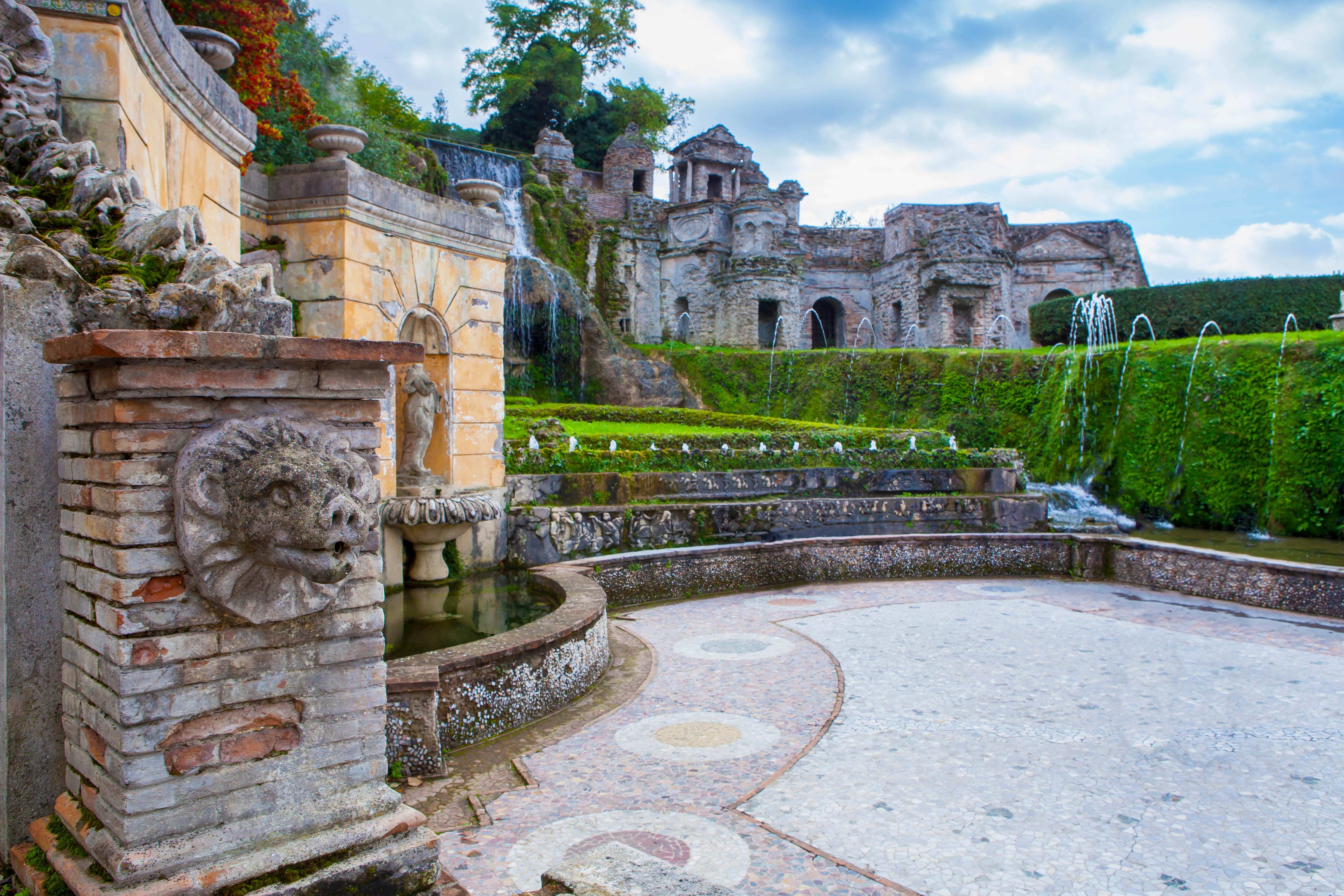 From Rome: Villa d'Este & Hadrian's Villa Guided Day Trip tickets in Rome - Features | TickYourList