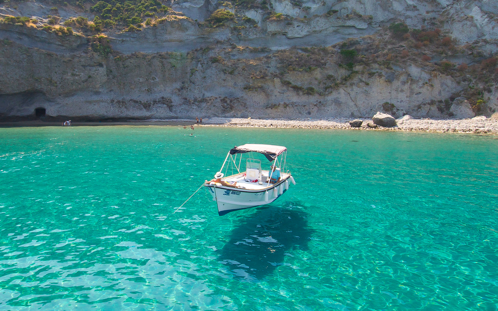 From Rome: Ponza Island Day Trip with Boat Tour and Optional Snorkeling