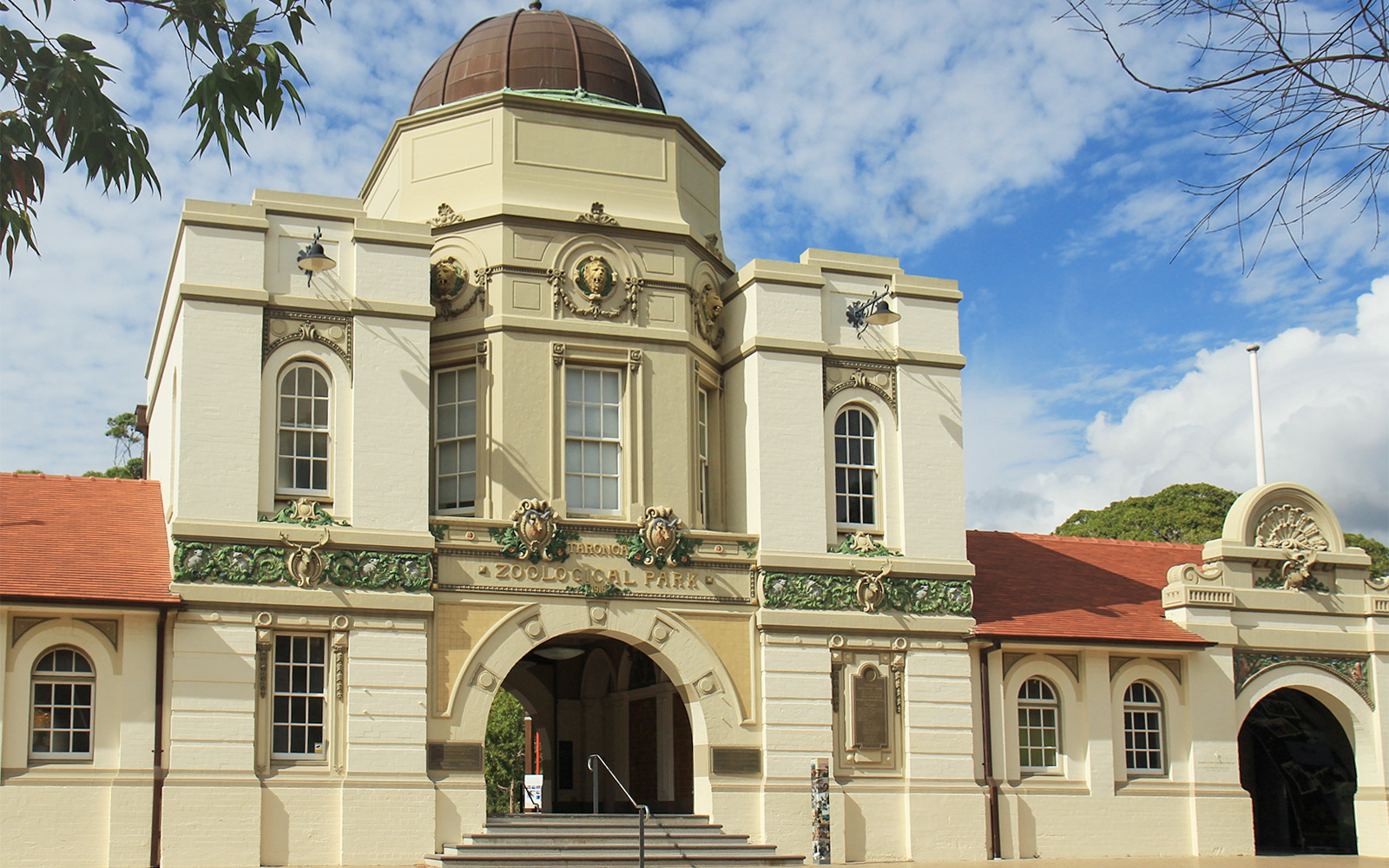 Taronga Zoo Tickets with Return Ferry in Sydney - Activities | TickYourList