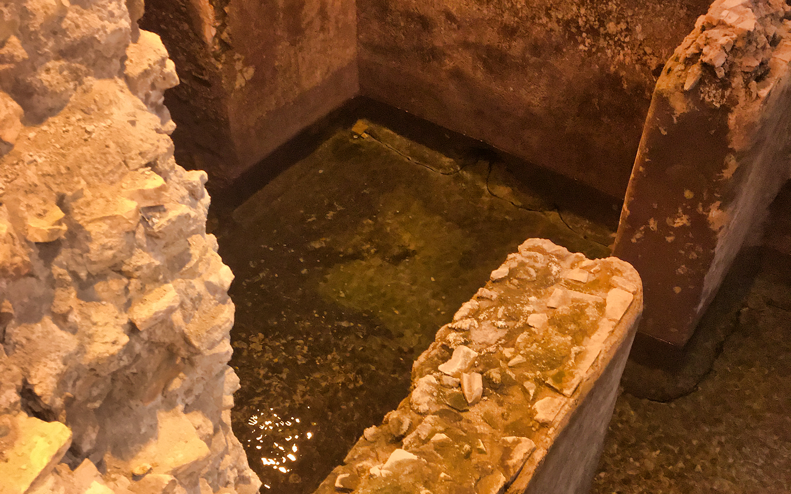 Trevi District Underground: Small Aqueduct Domus tickets in Rome - Explore More | TickYourList
