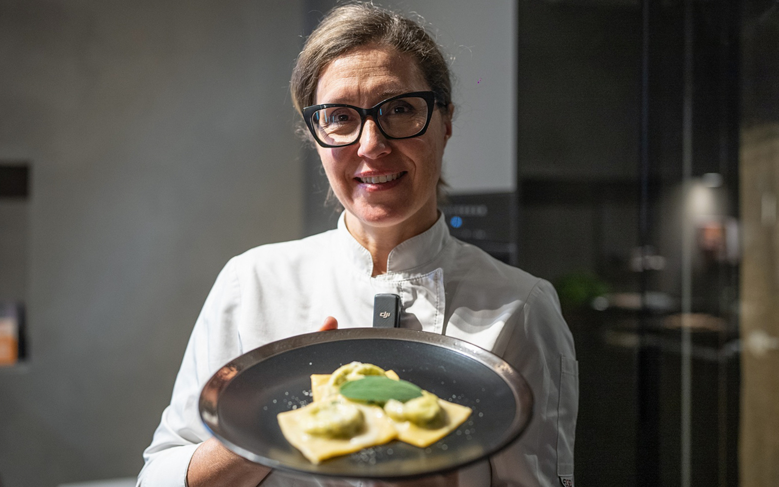 Rome: Pasta Making Class with Chef and Local Wine Tasting tickets in Rome - Features | TickYourList
