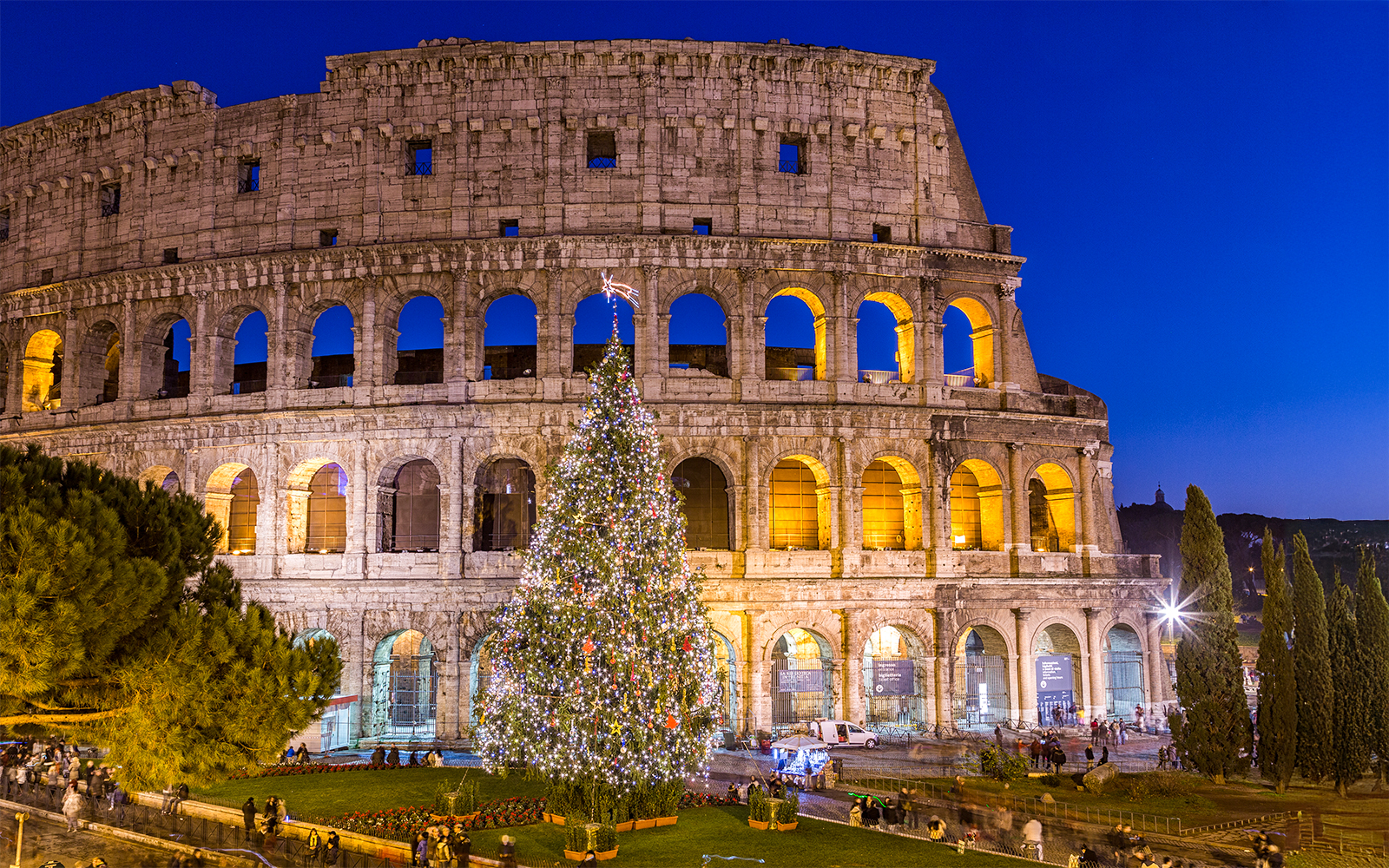 Big Bus: Rome Guided Panoramic Christmas Evening Bus Tour tickets in Rome - Activities | TickYourList