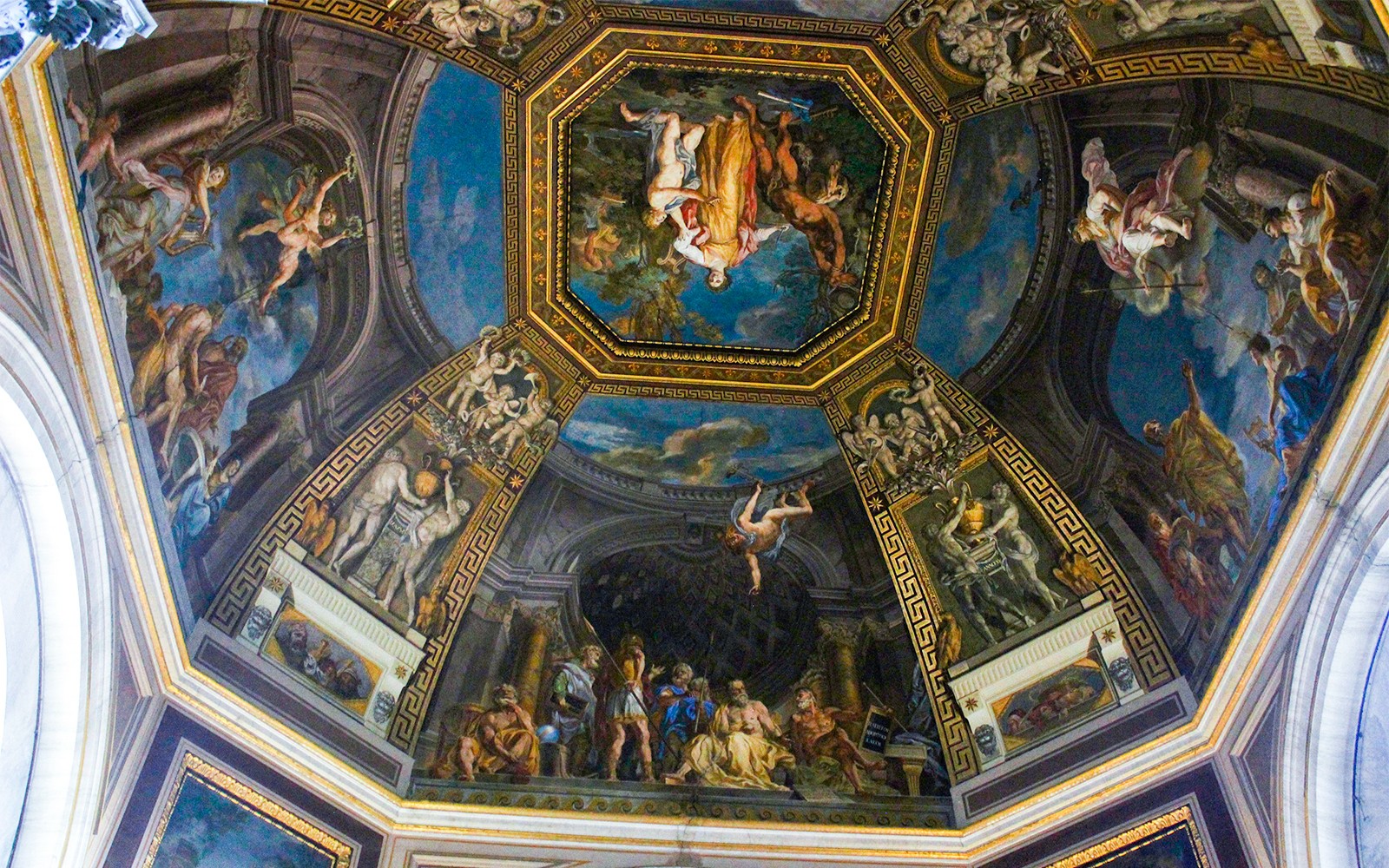 Small-Group Guided Tour of Vatican Museums & Sistine Chapel tickets in Rome - Features | TickYourList