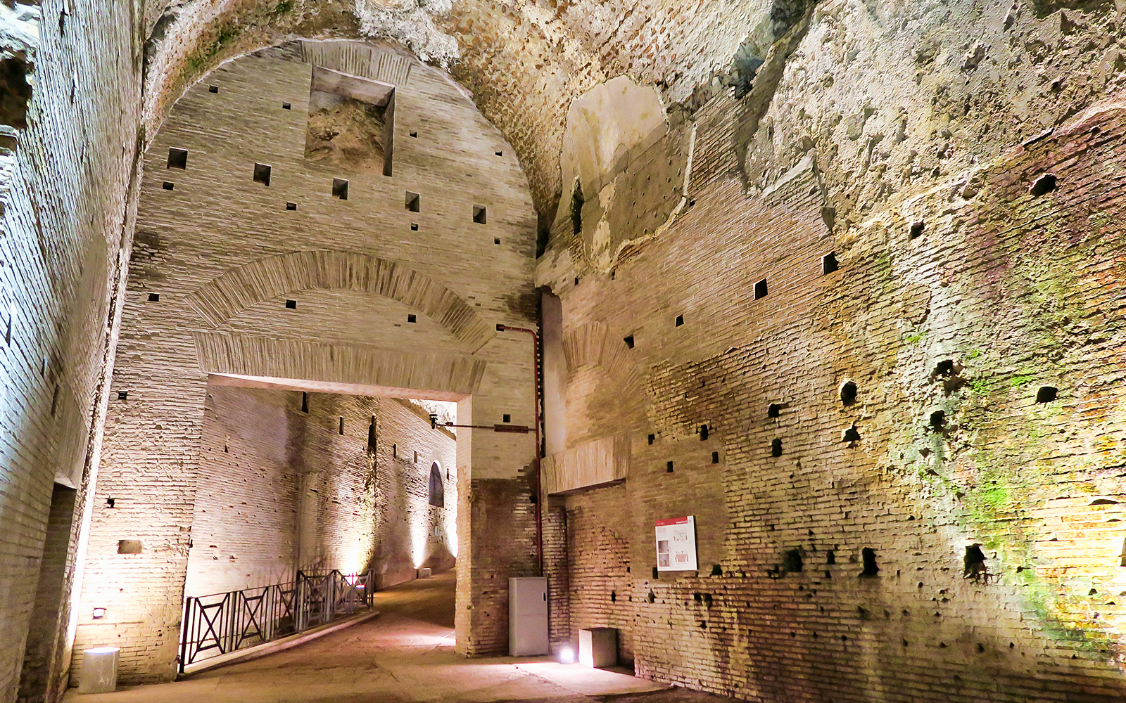Domus Aurea Experience with Virtual Reality tickets in Rome - Features | TickYourList