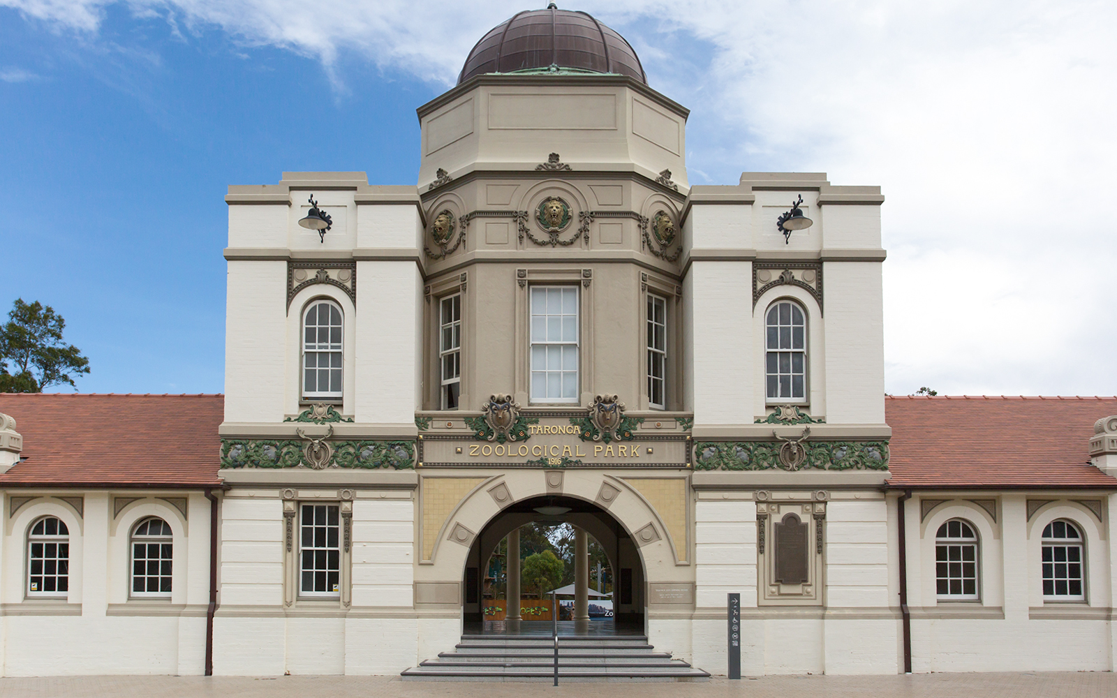 Combo (Save 5%): Taronga Zoo Tickets + Sydney Multi-Attraction Pass in Sydney - Attractions | TickYourList