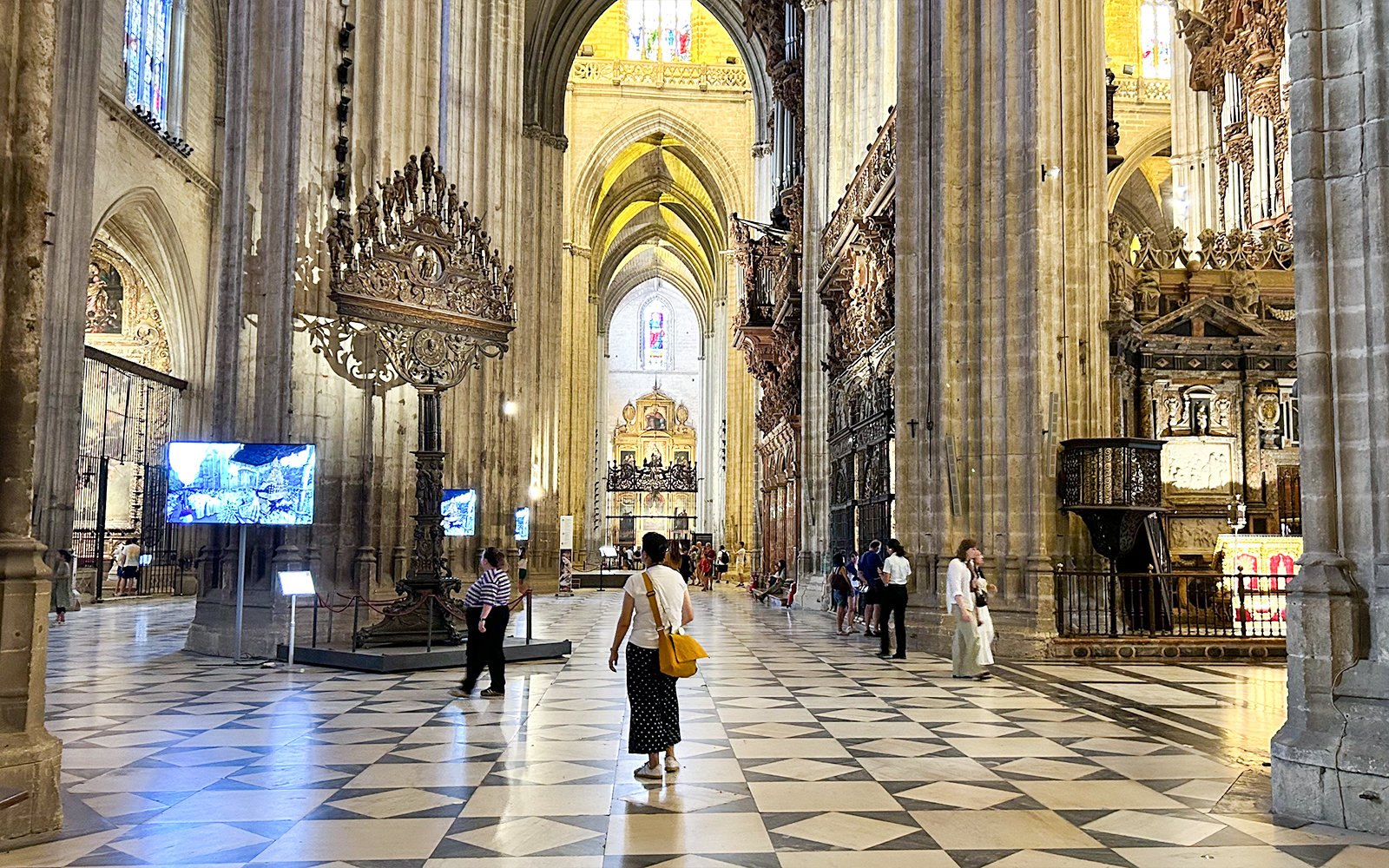 Alcázar of Seville + Seville Cathedral + La Giralda Skip-the-Line Guided Tour tickets in Seville - Highlights | TickYourList