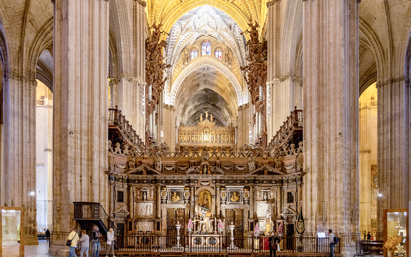 Combo (Save 5%): Seville Hop-on-Hop-off Bus Tour + Seville Cathedral & La Giralda Tickets in Seville - Attractions | TickYourList