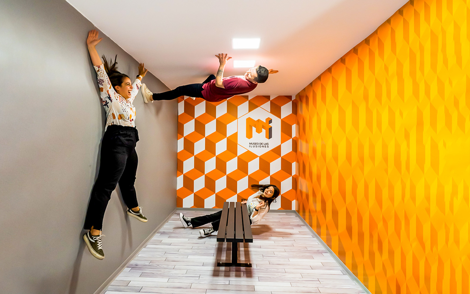 Tickets to Museum of Illusions Seville in Seville - Attractions | TickYourList