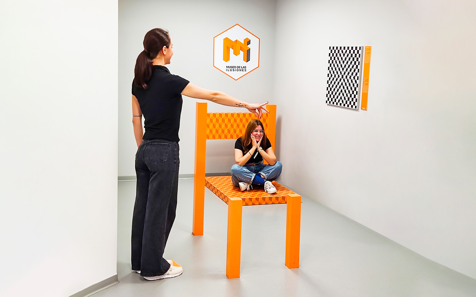 Tickets to Museum of Illusions Seville in Seville - Activities | TickYourList