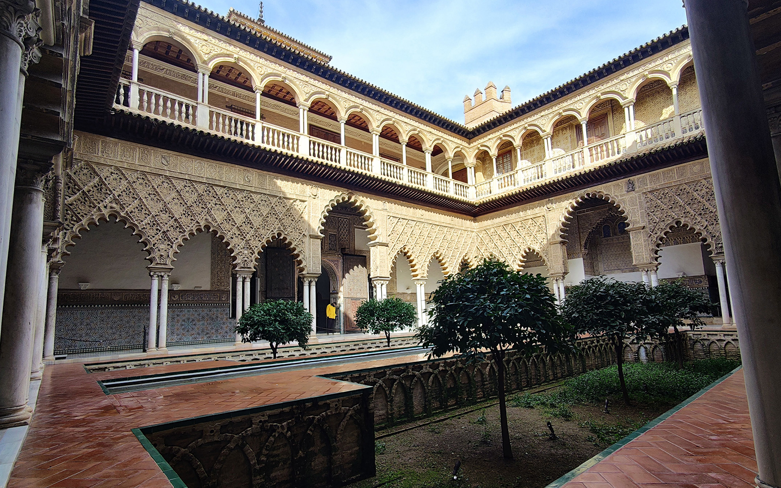 Small-Group Guided Tour of Alcázar of Seville tickets in Seville - Features | TickYourList