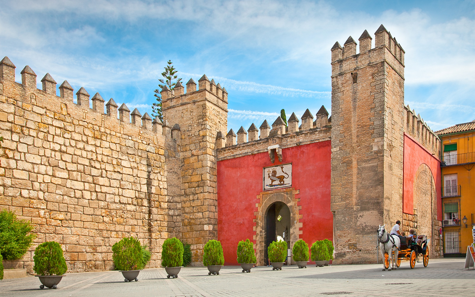 Combo (Save 10%): Alcázar of Seville Tickets + Seville Hop-on Hop-off Bus Tour in Seville - Attractions | TickYourList
