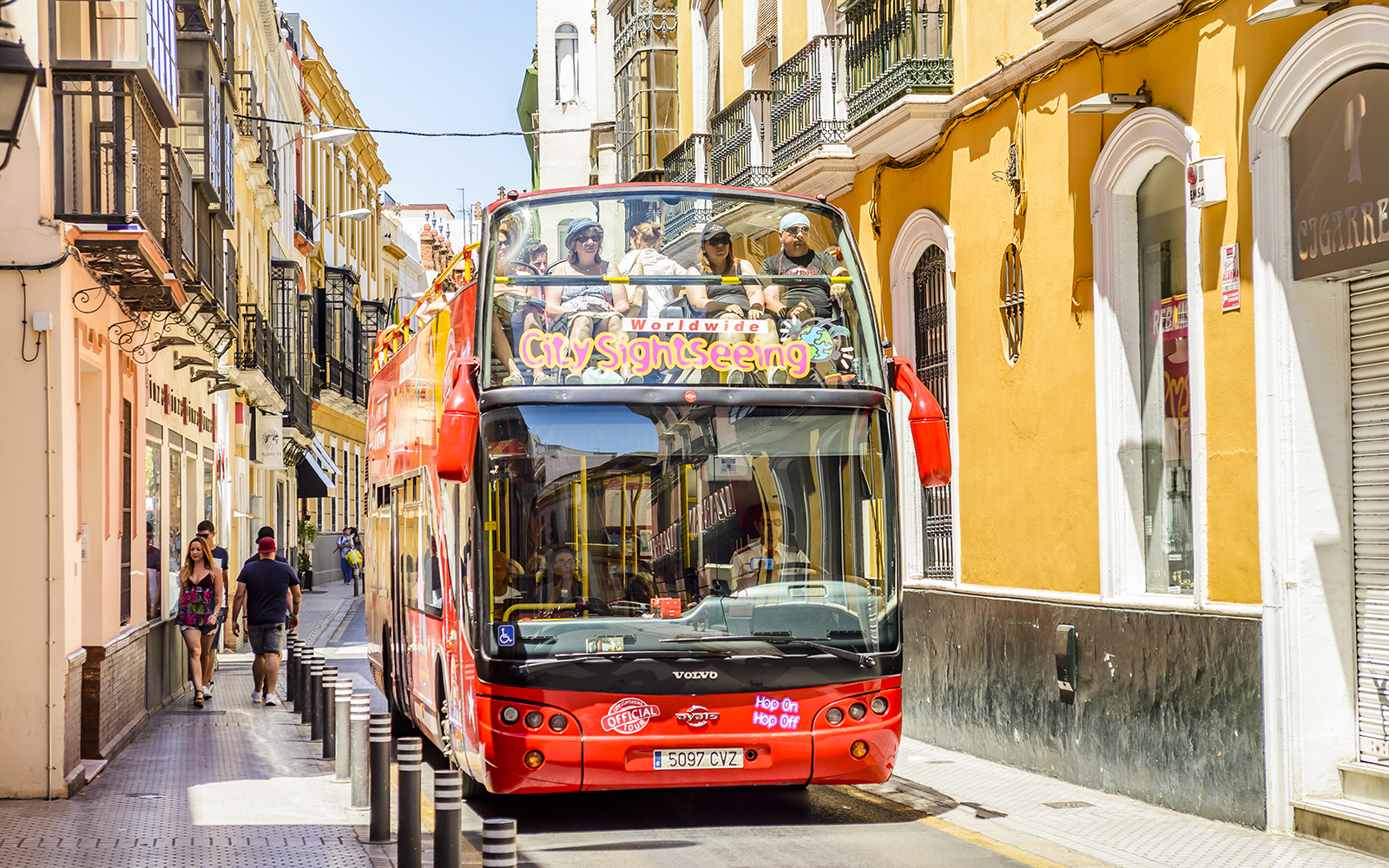 Combo (Save 10%): Alcázar of Seville Tickets + Seville Hop-on Hop-off Bus Tour in Seville - Features | TickYourList
