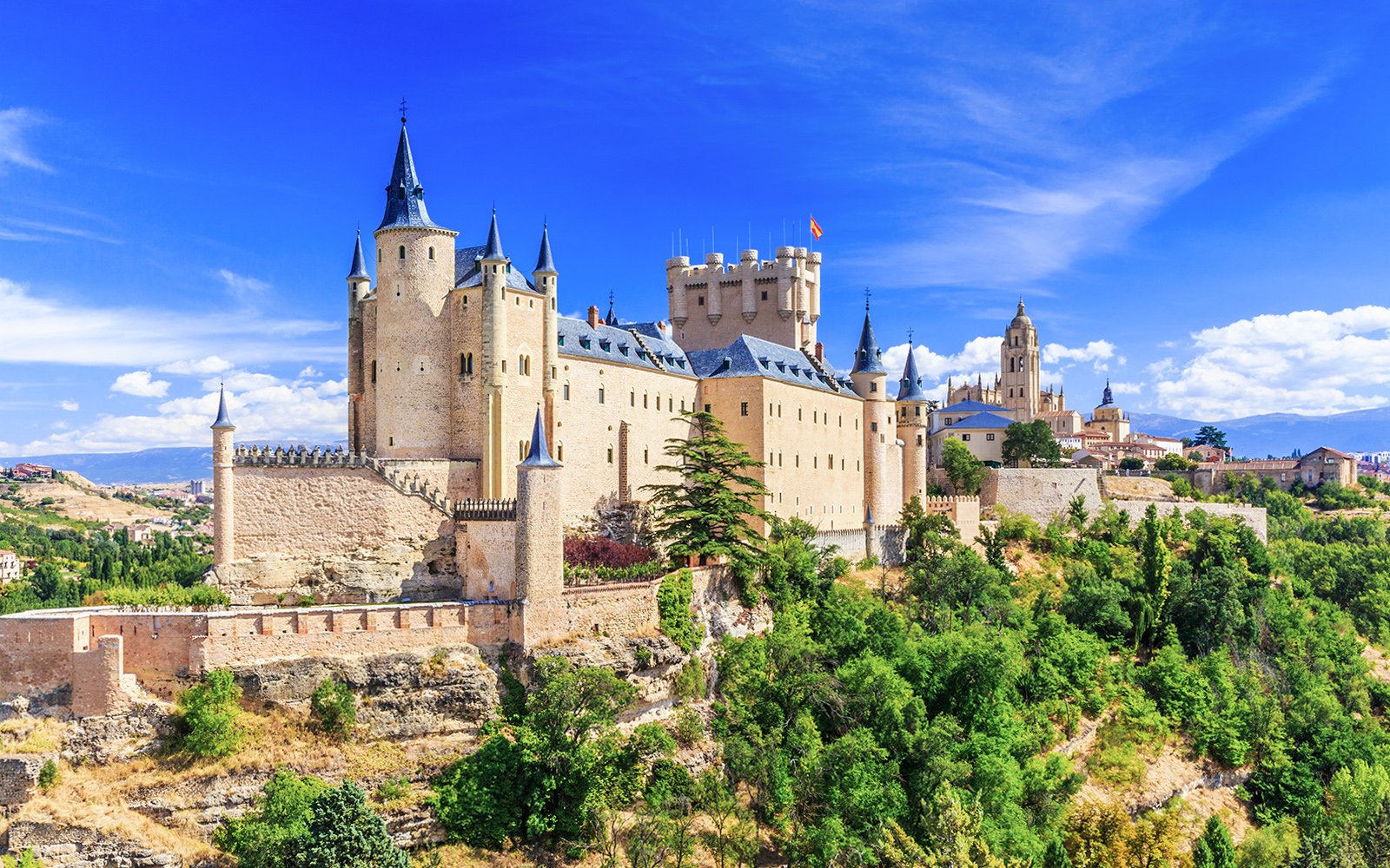 3-Hour Small-Group Guided Tour of Seville & Alcázar tickets in Seville - Features | TickYourList