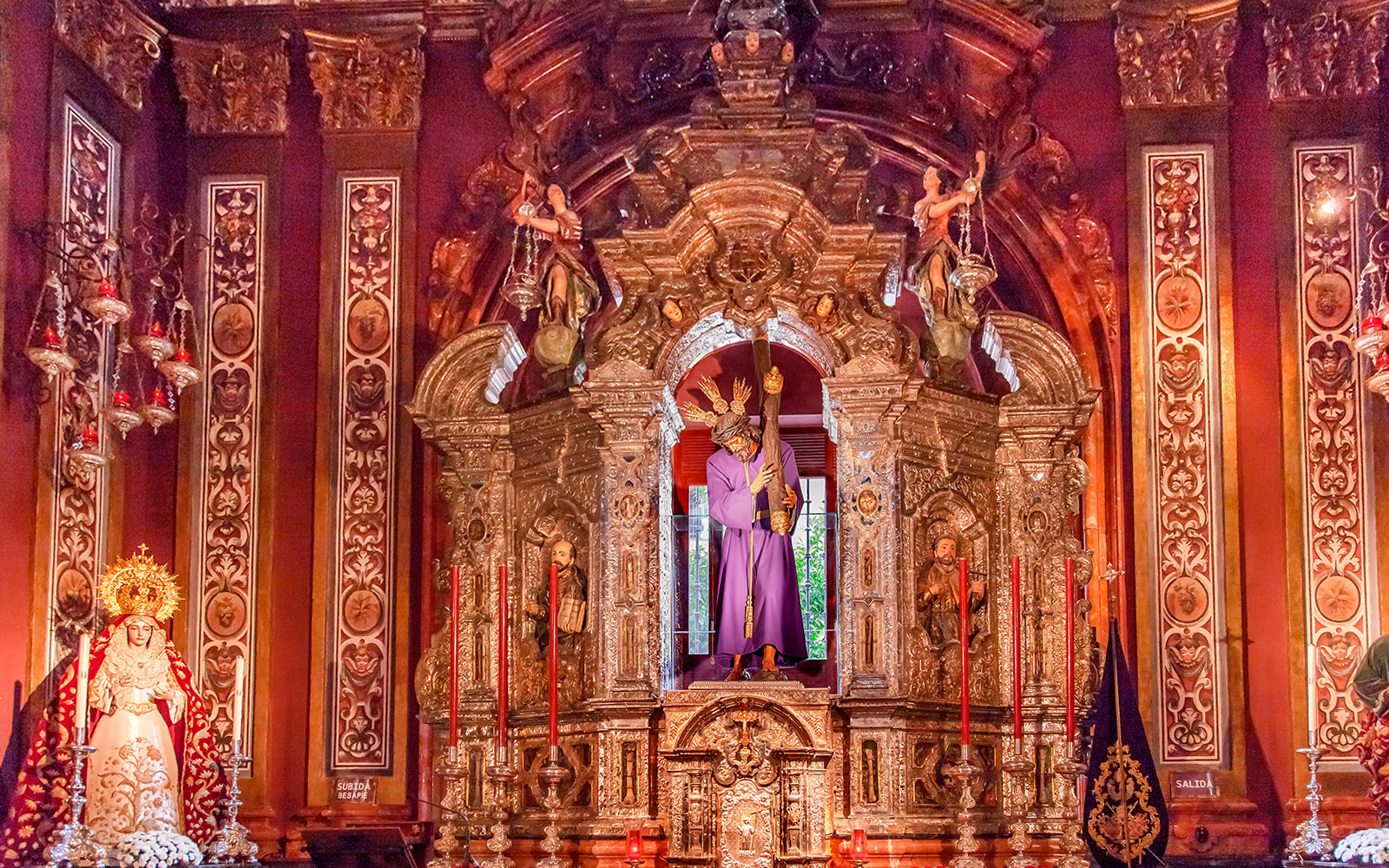 Walking Tour of Salvador Church, Casa Pilatos & Metropol tickets in Seville - Attractions | TickYourList