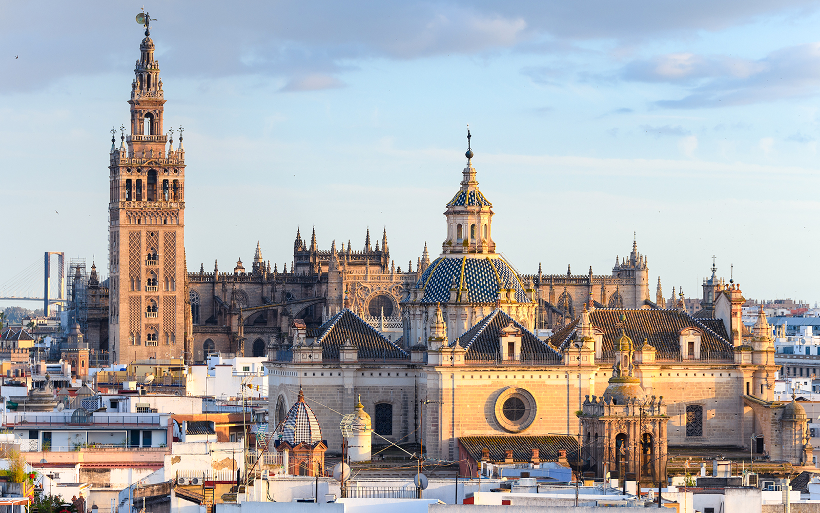 Combo: Seville Cathedral + Isla Mágica & Agua Mágica Tickets in Seville - Highlights | TickYourList