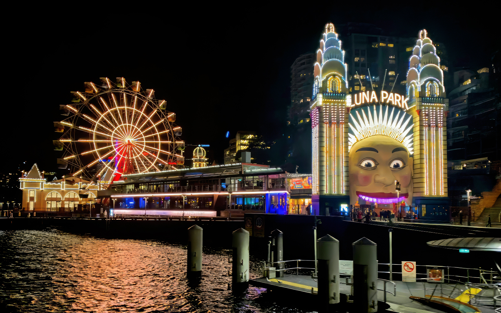 Sydney Night Tour tickets in Sydney - Features | TickYourList