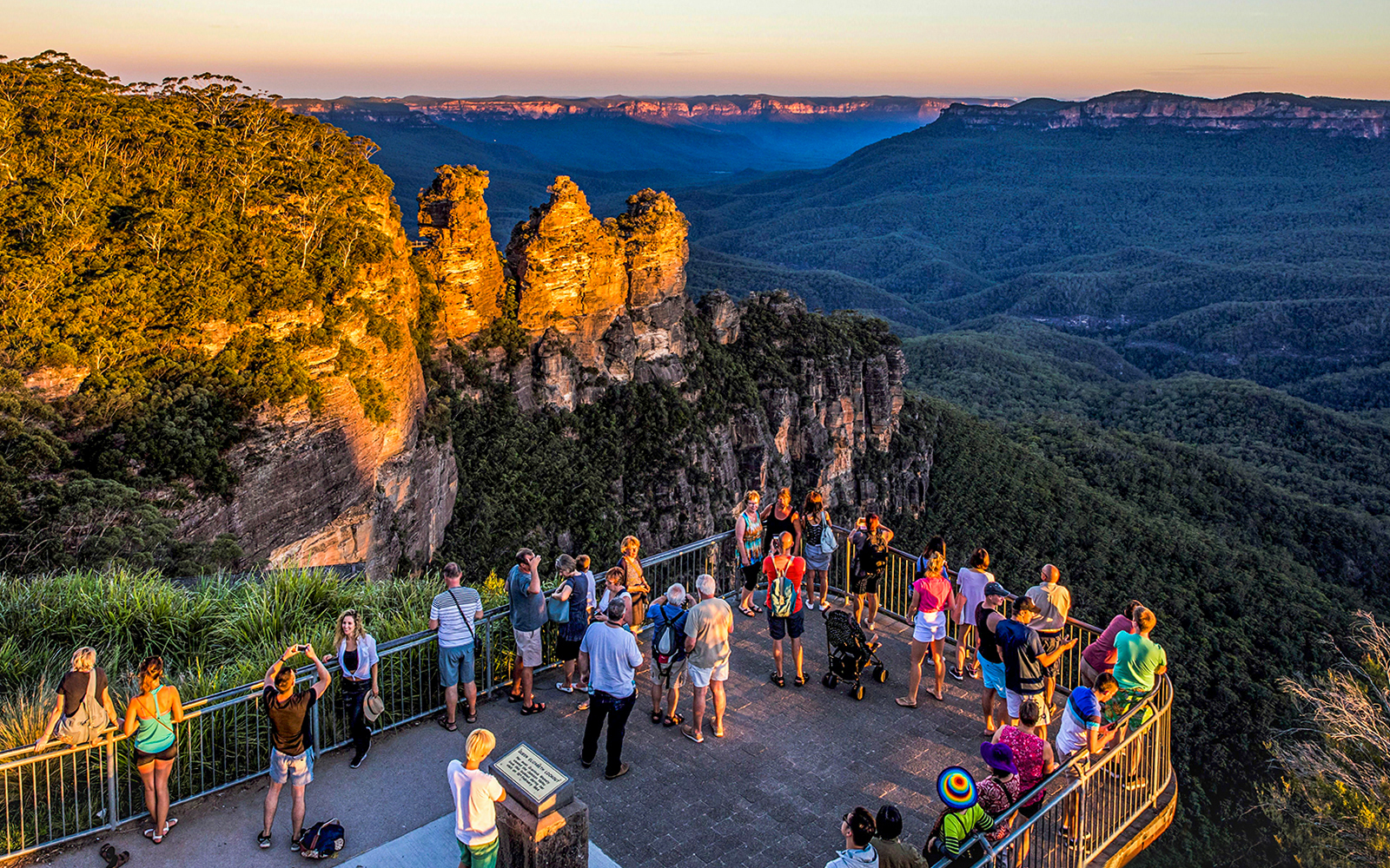 Blue Mountains Sunset Tour with Guided Bushwalks & Wildlife Trails tickets in Sydney - Activities | TickYourList