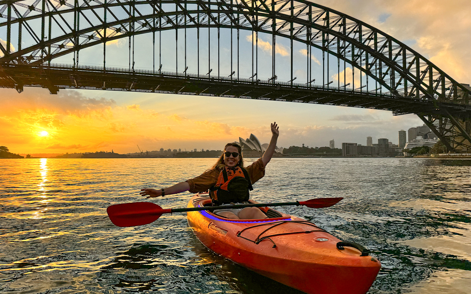 Sunrise Kayak on Sydney Harbour with Breakfast tickets in Sydney - Features | TickYourList