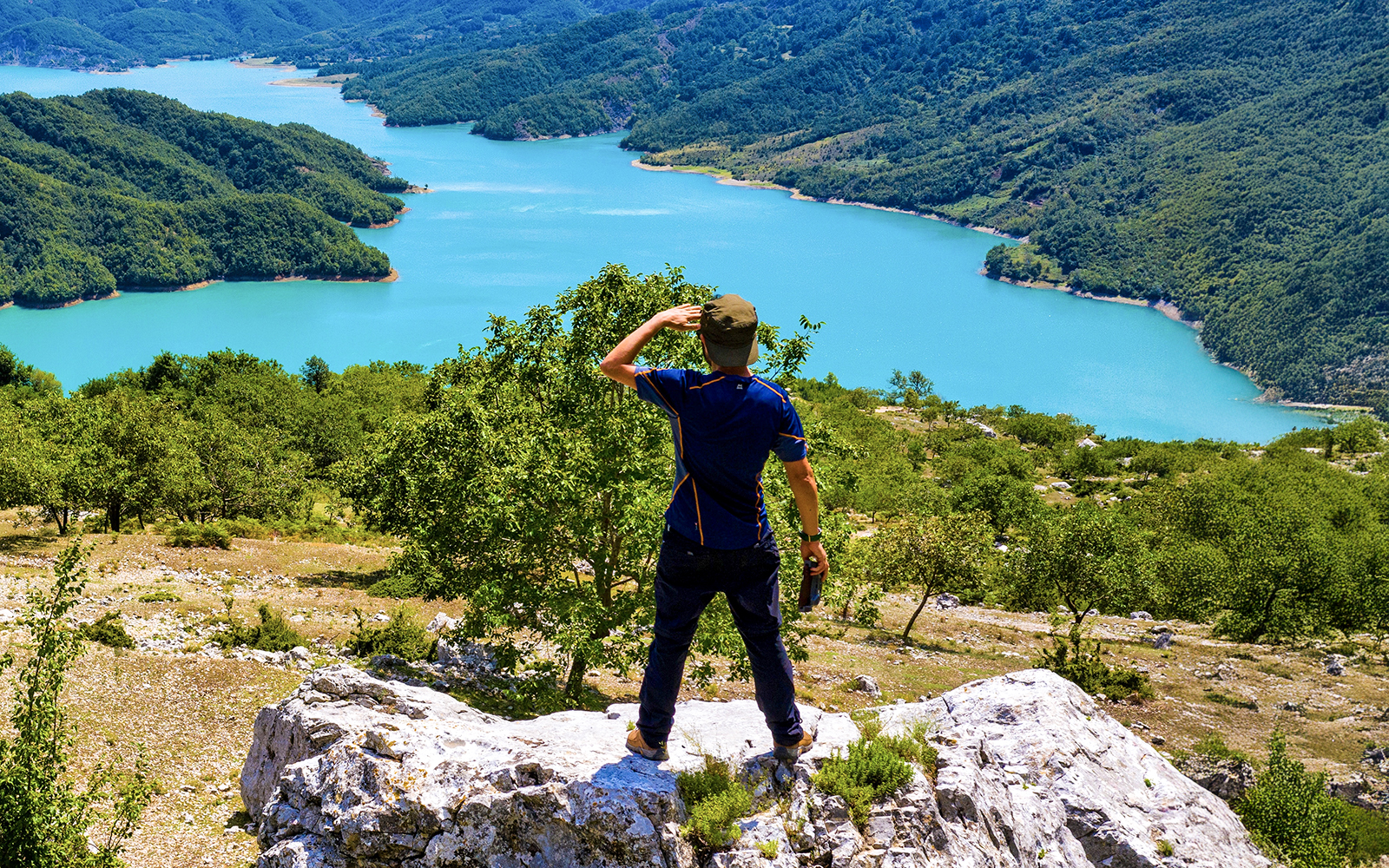 From Tirana: Bovilla Lake & Gamti Mountain Hiking & Kruja Old Town Tour by Minibus