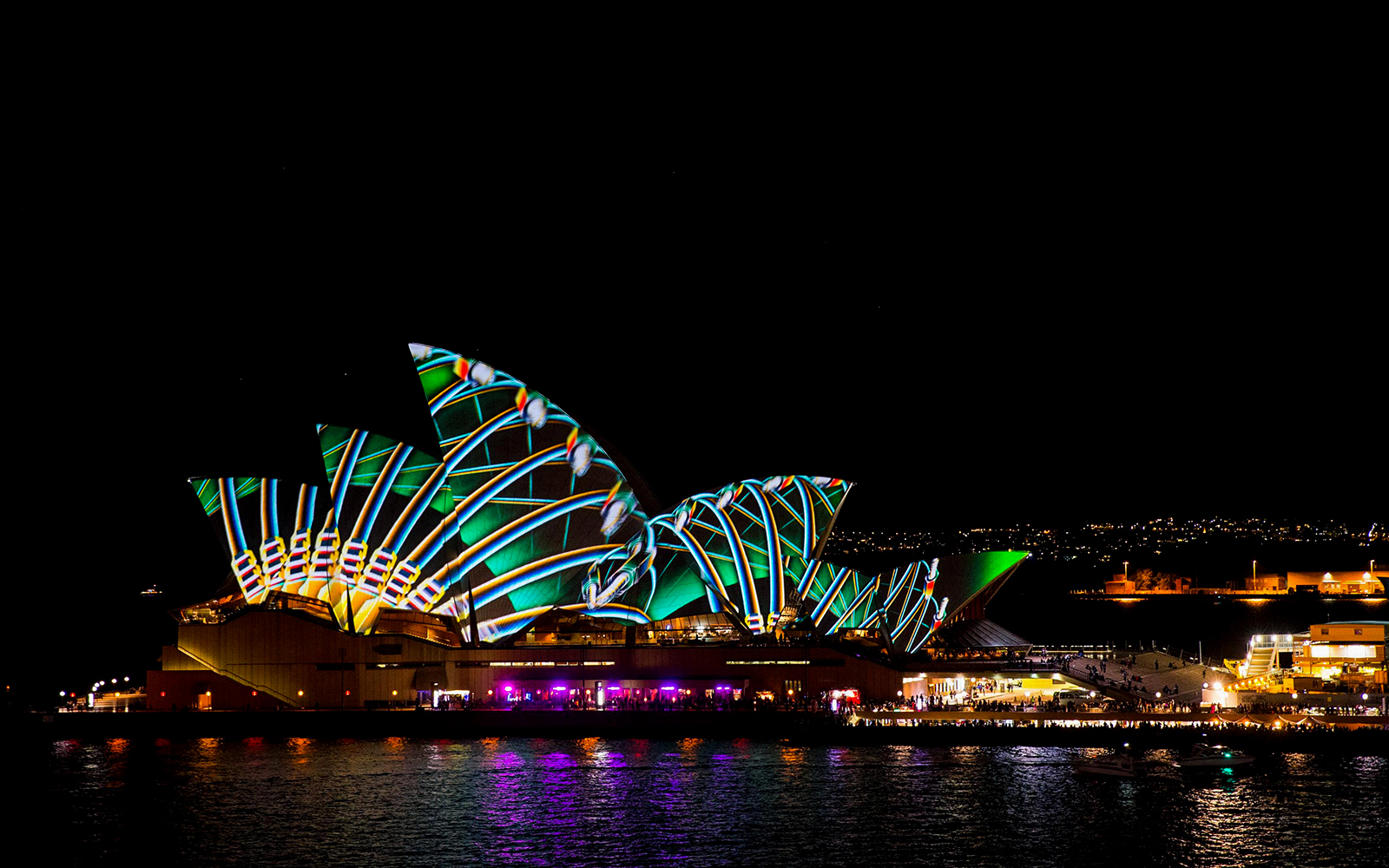 Vivid Sydney Cruise with Buffet Dinner & Complimentary Drink tickets in Sydney - Features | TickYourList