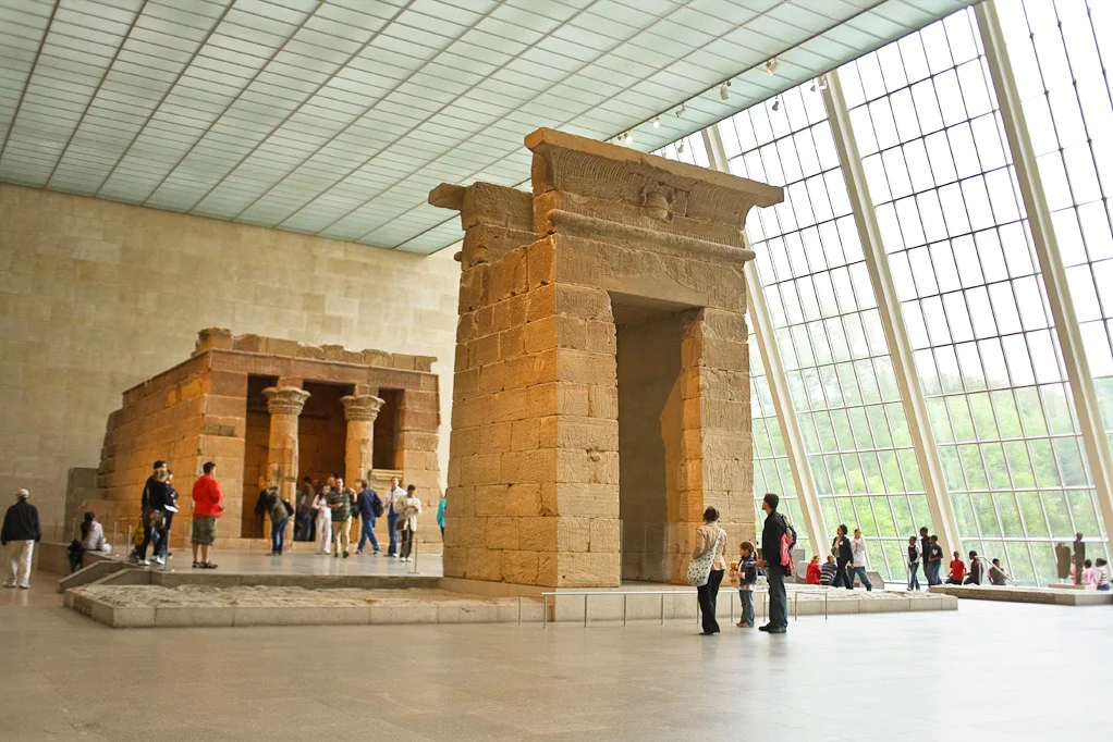 Explore iconic art pieces at Metropolitan Museum of Art, NYC