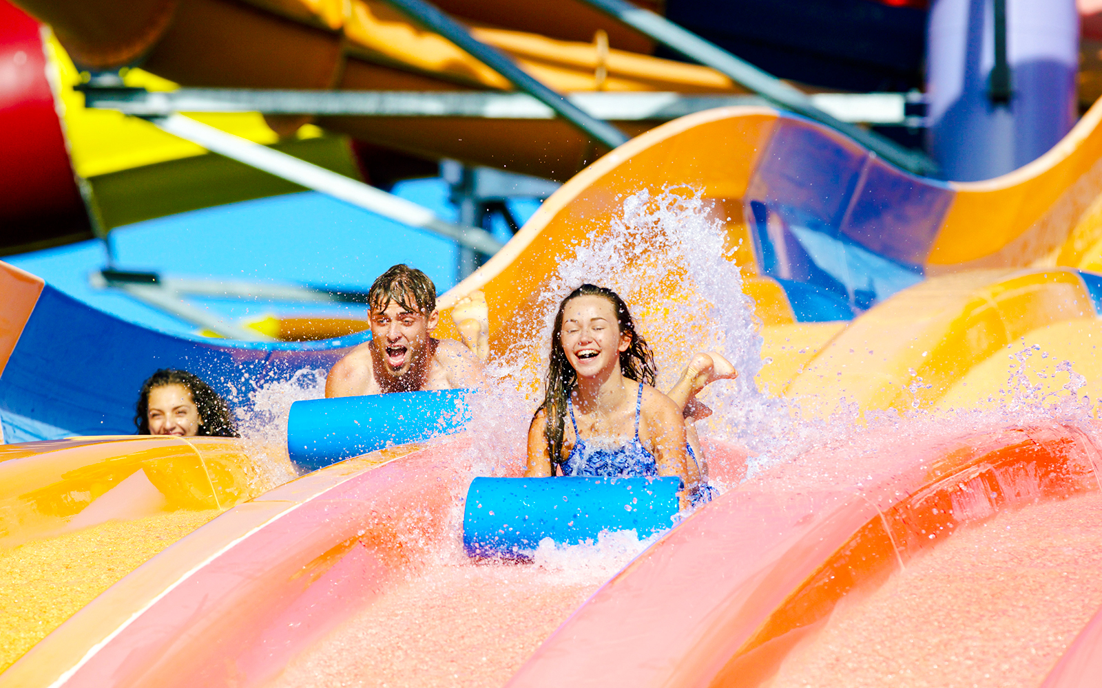 1-Day Pass: Dreamworld Gold Coast Tickets in Gold Coast - Features | TickYourList