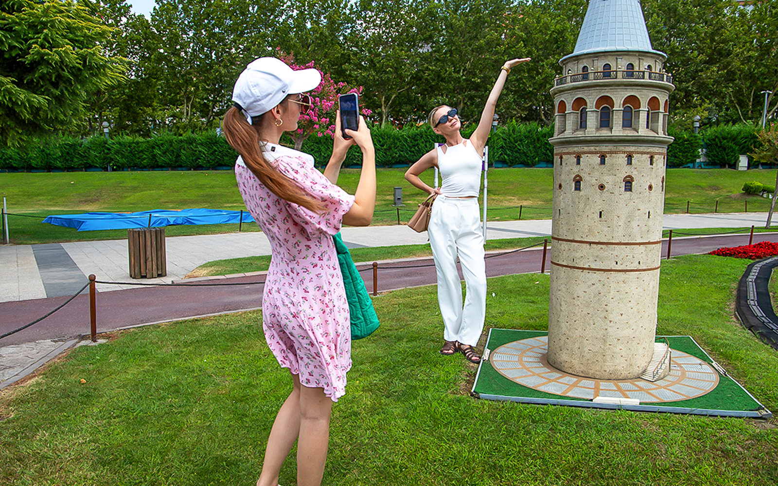 Istanbul Miniatürk Skip-the-Line Tickets & Audio Guide in Istanbul - Features | TickYourList