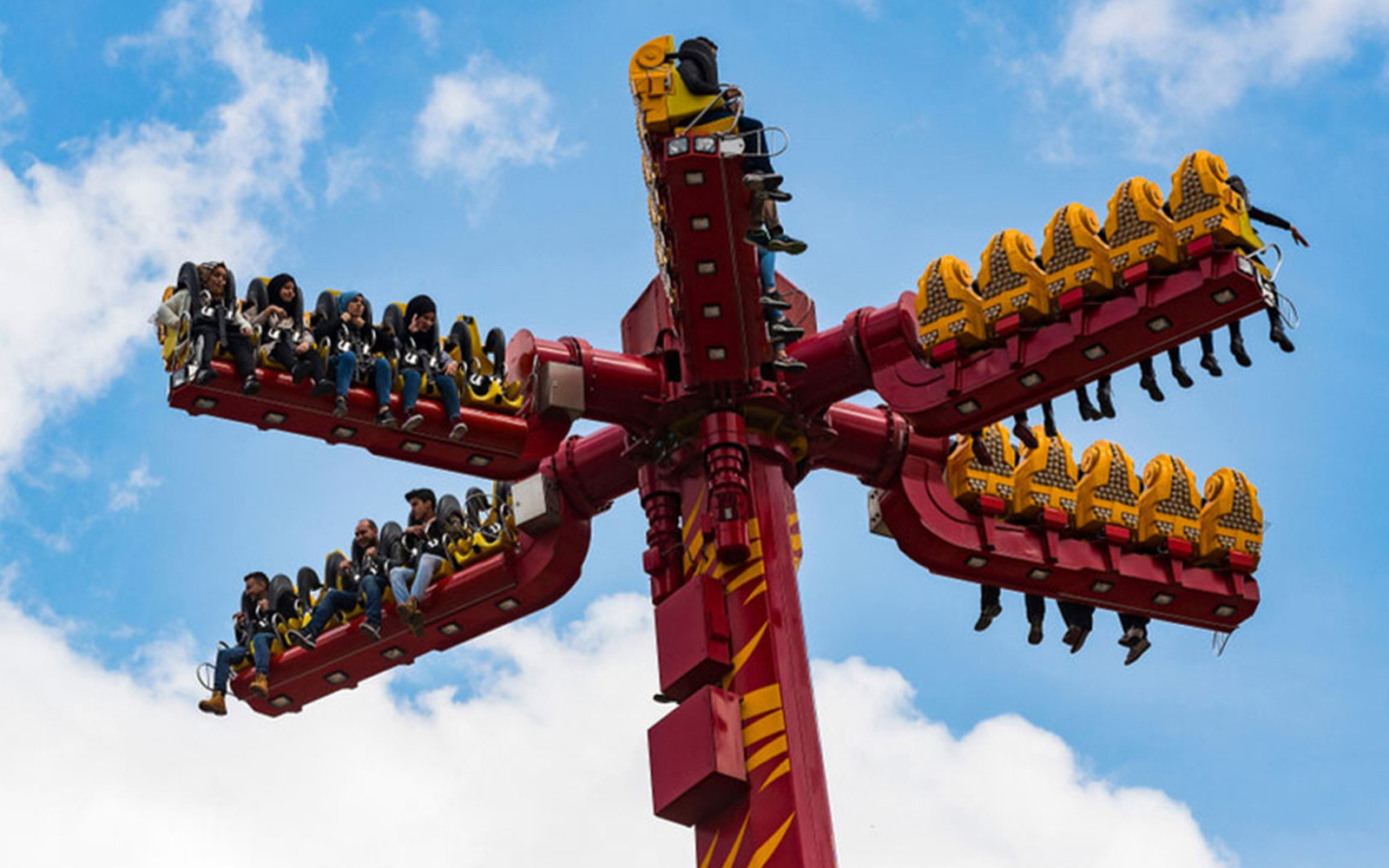 Skip-the-Line Tickets to Vialand Theme Park with Transfers in Istanbul - Activities | TickYourList